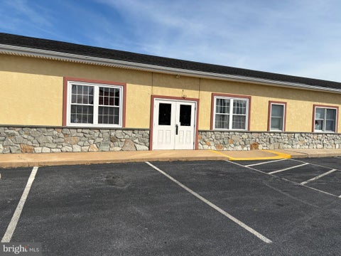 Photo of 684 W Main Street #2, NEW HOLLAND, PA 17557 (MLS # PALA2096826)