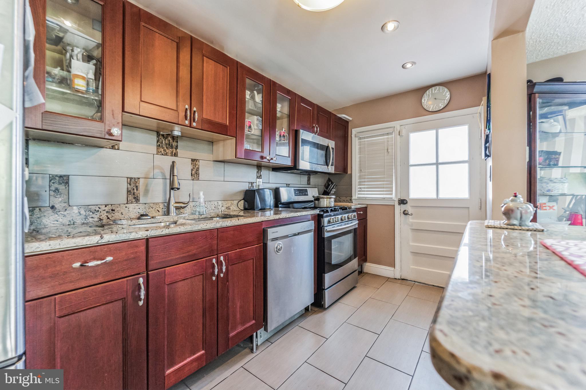 BELAIR-EDISON - Residential