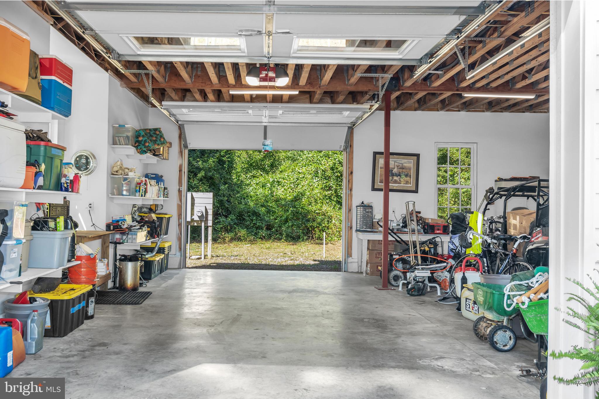 NORTHAMPTON - Residential