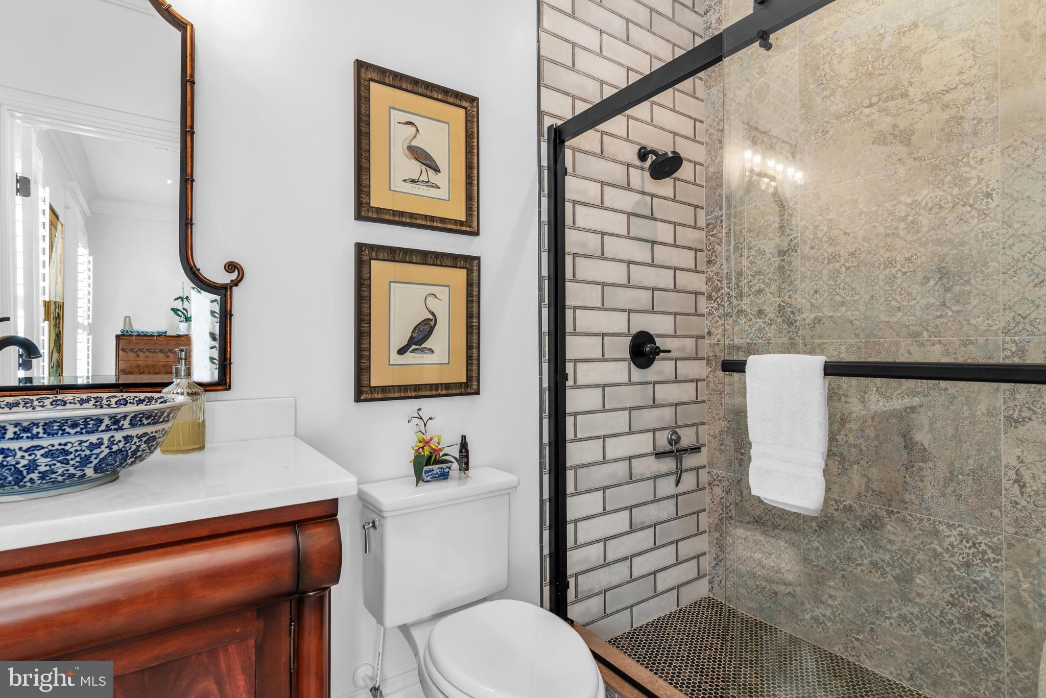 NORTHAMPTON - Residential