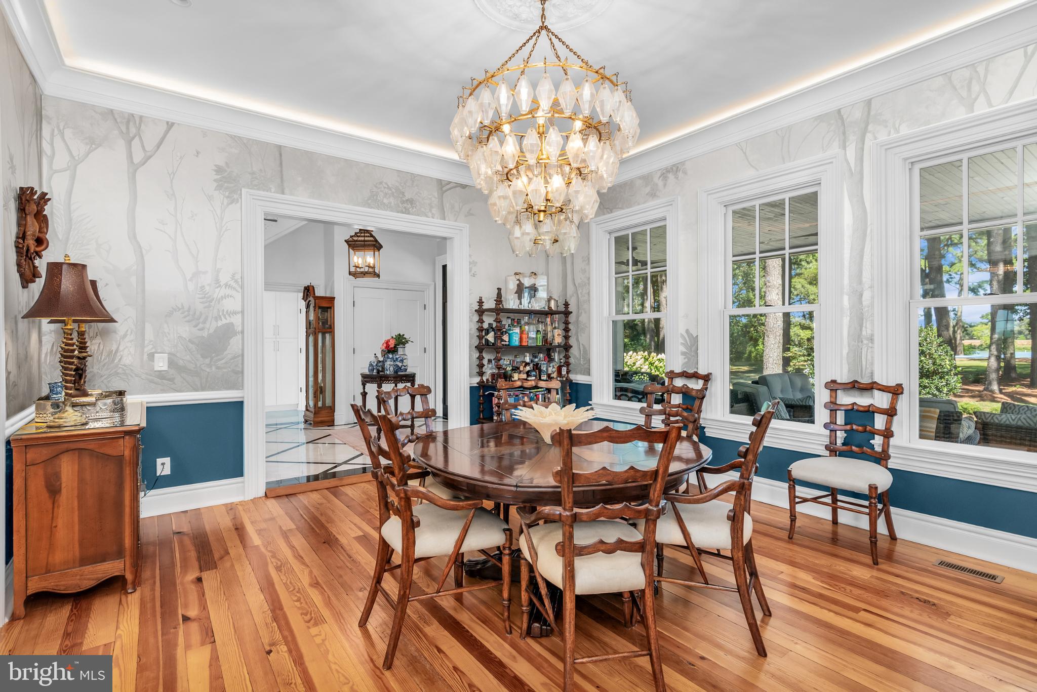 NORTHAMPTON - Residential