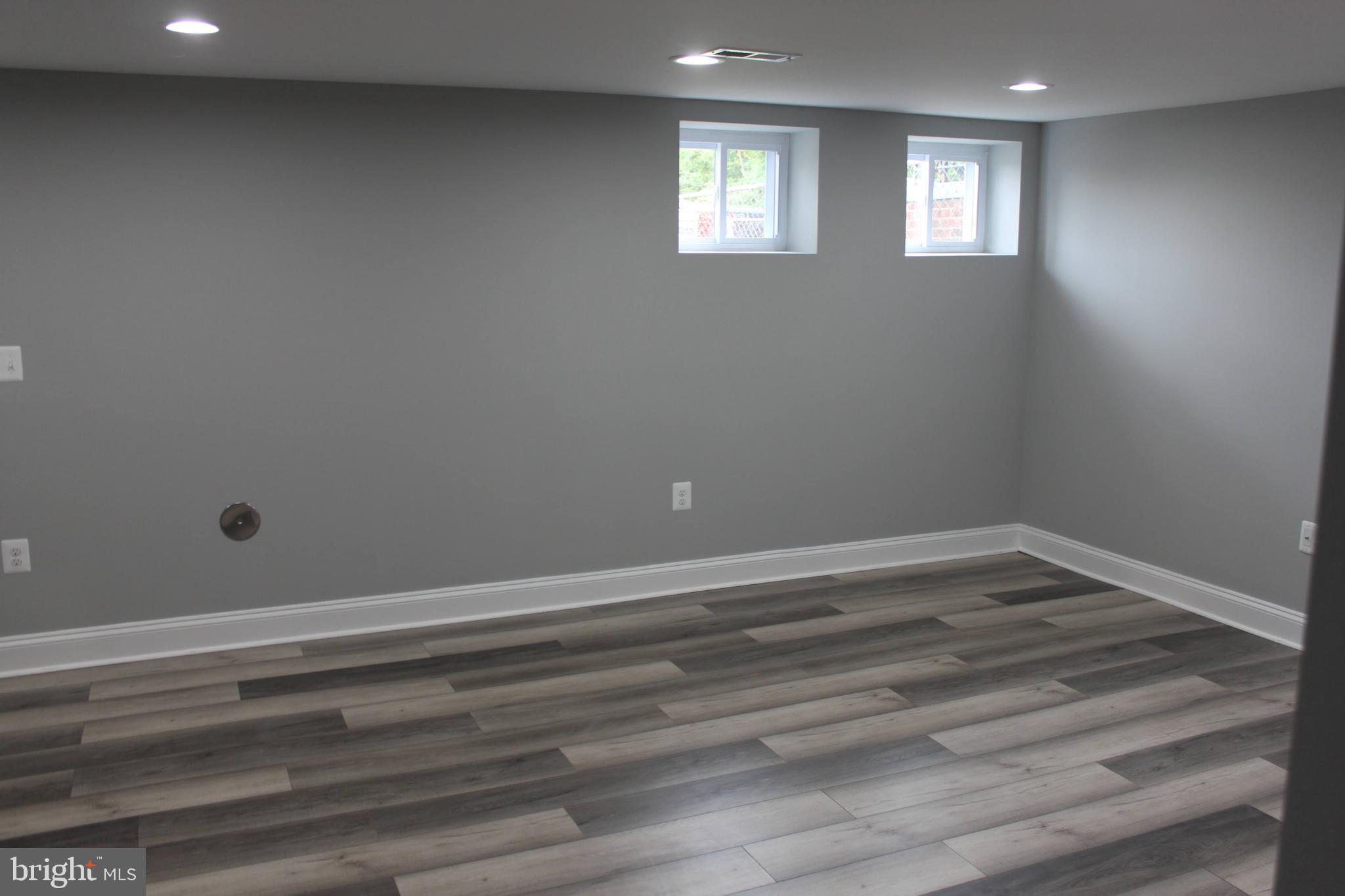 SAINT JOSEPHS - Residential