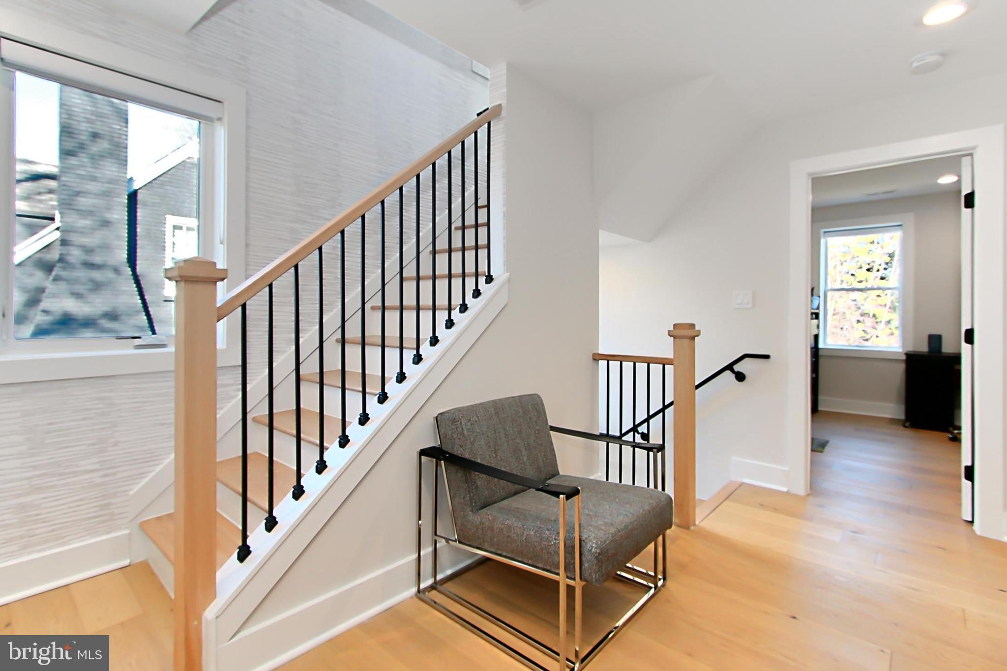 WAYCROFT - WOODLAWN - Residential