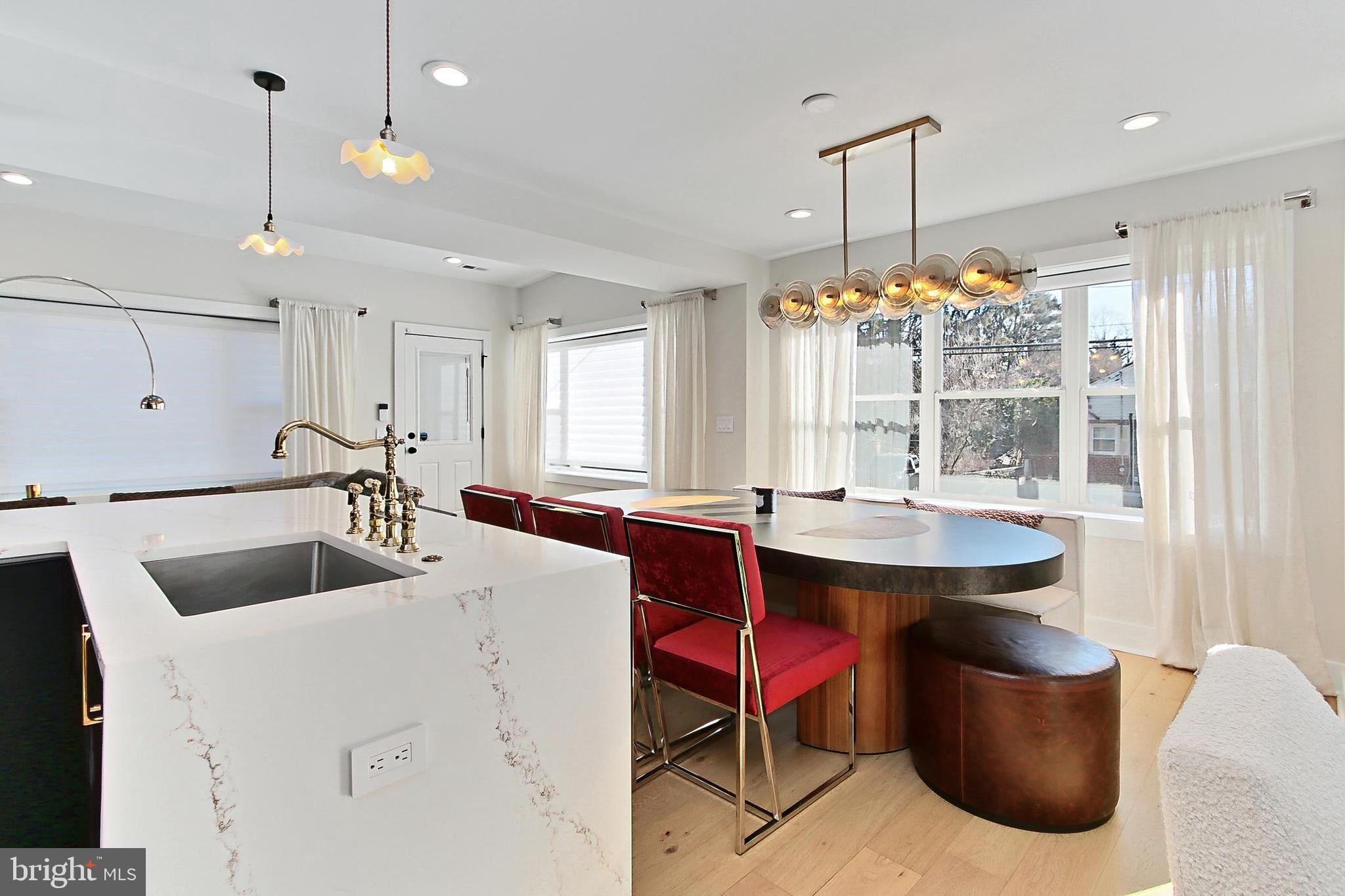 WAYCROFT - WOODLAWN - Residential