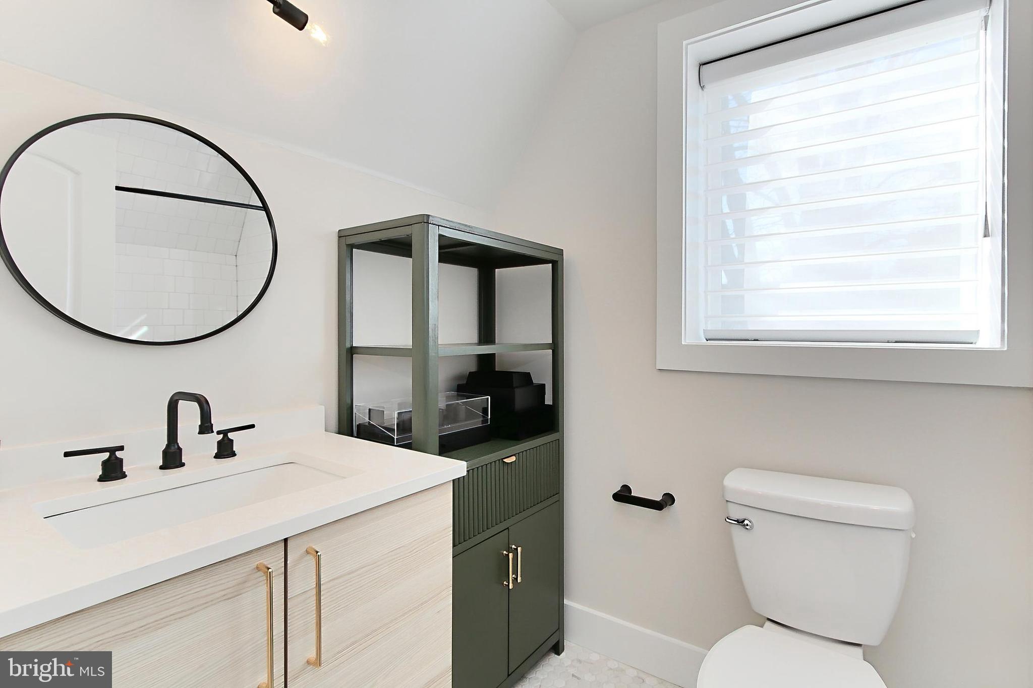 WAYCROFT - WOODLAWN - Residential