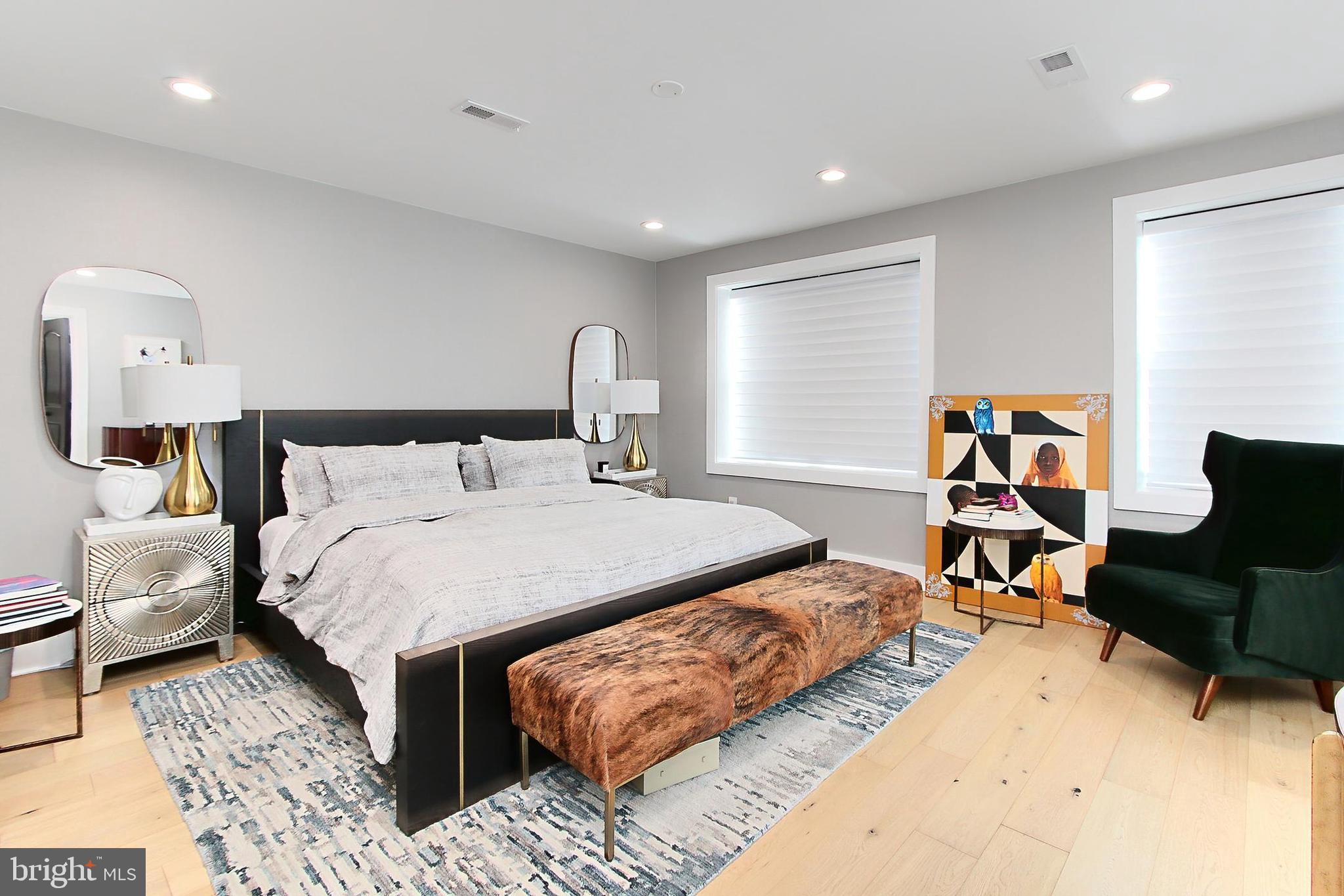 WAYCROFT - WOODLAWN - Residential