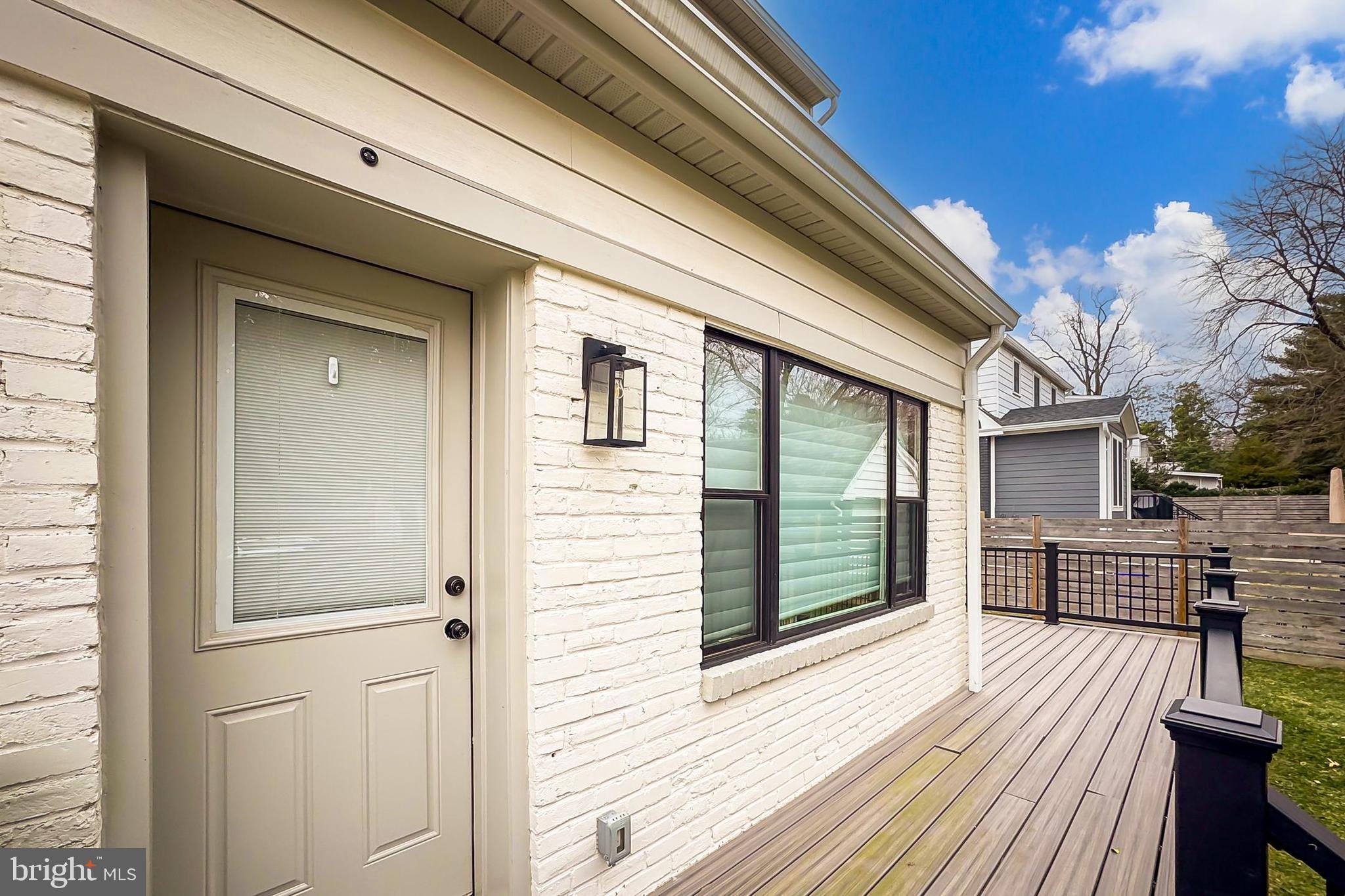 WAYCROFT - WOODLAWN - Residential