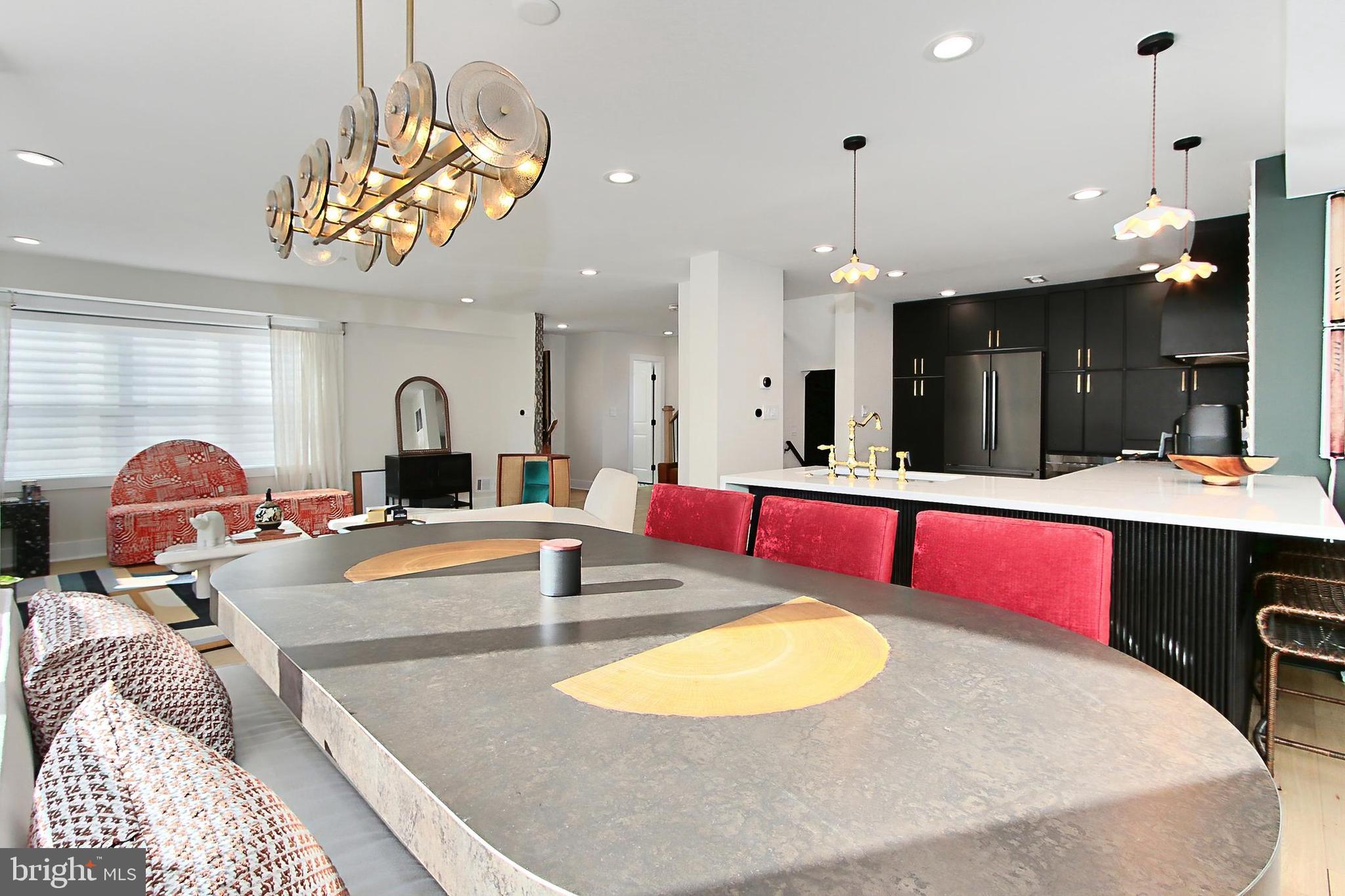 WAYCROFT - WOODLAWN - Residential