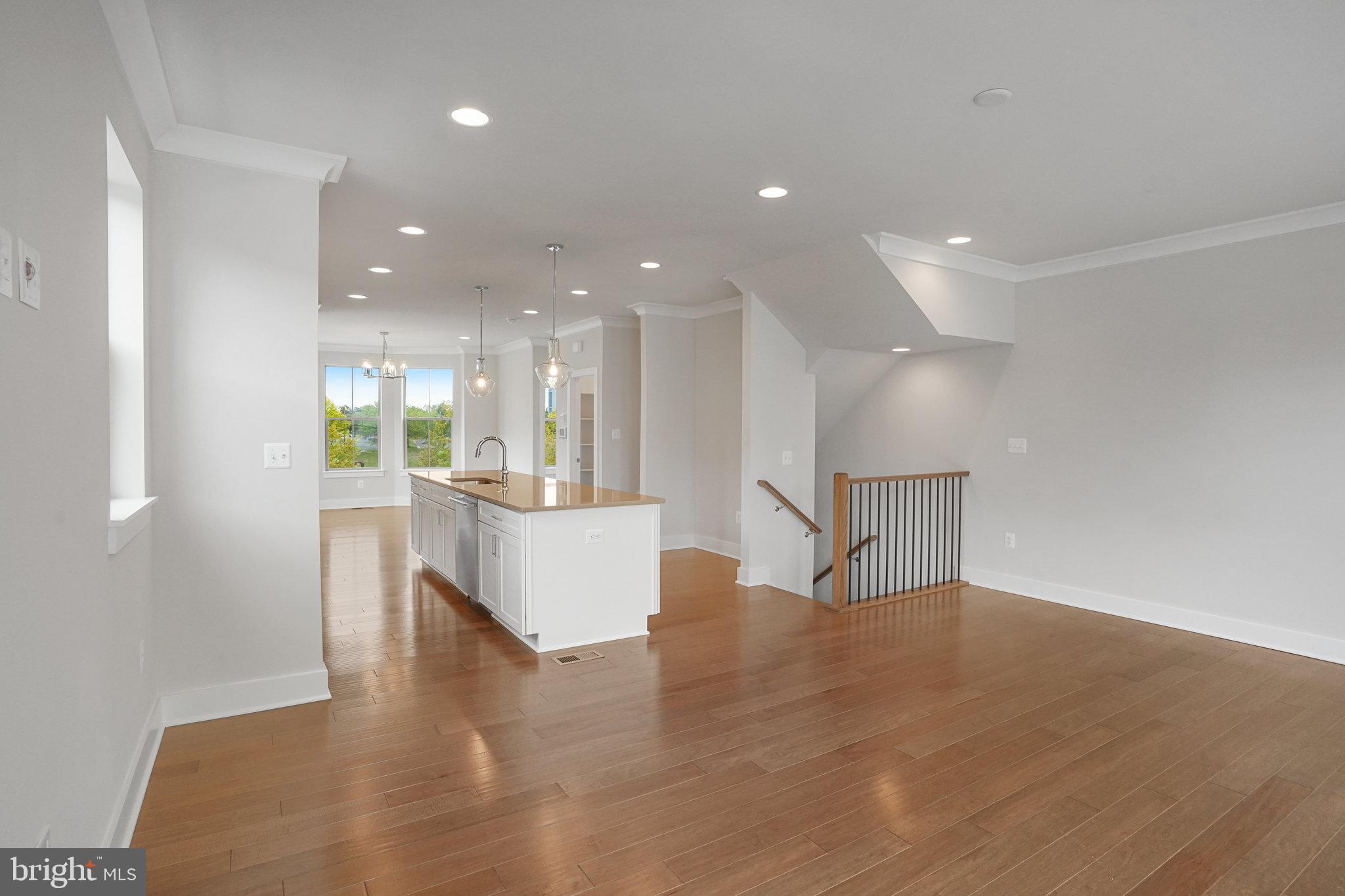 THE RETREAT AT WESTFIELDS - Residential Lease