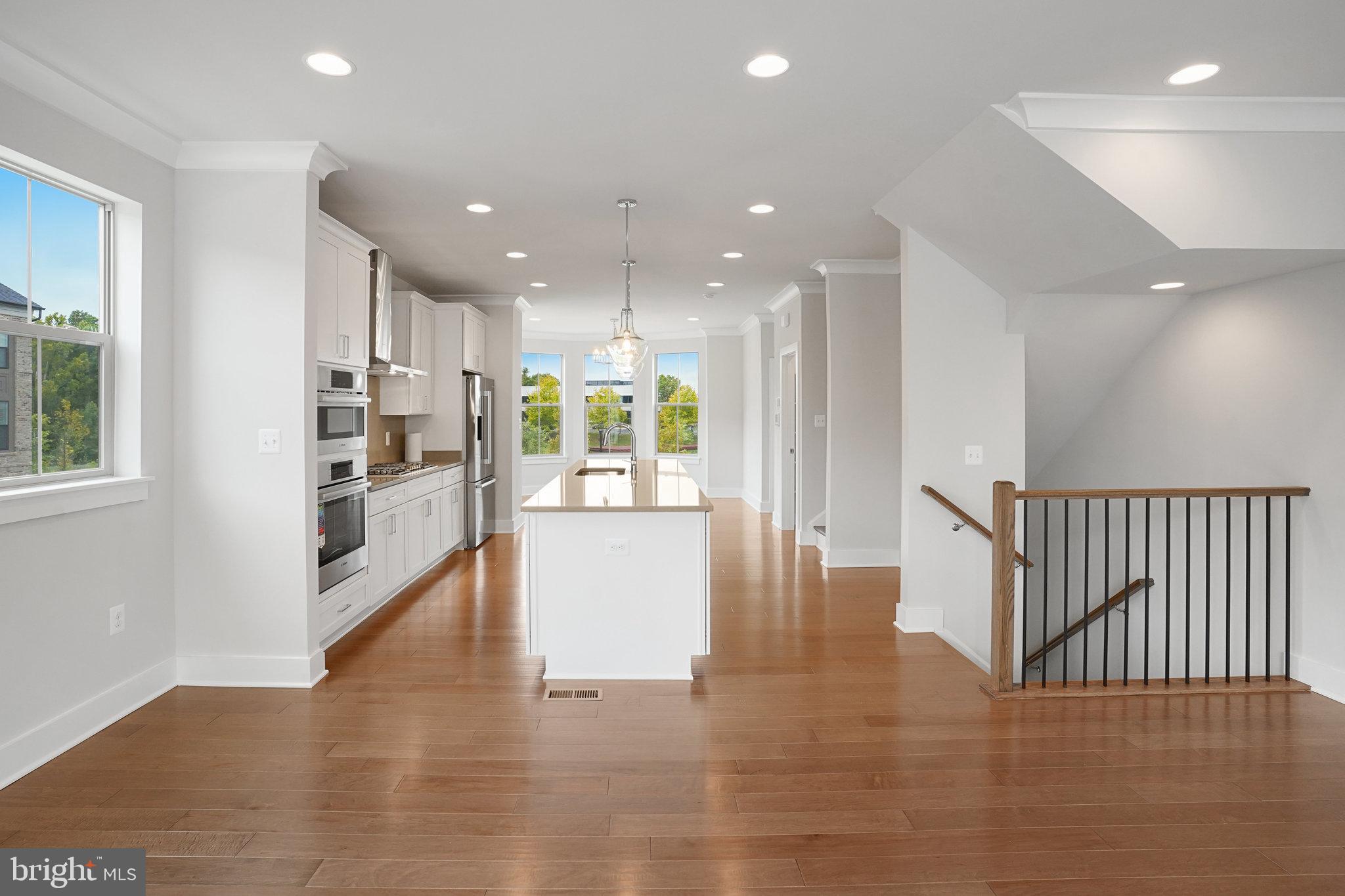 THE RETREAT AT WESTFIELDS - Residential Lease