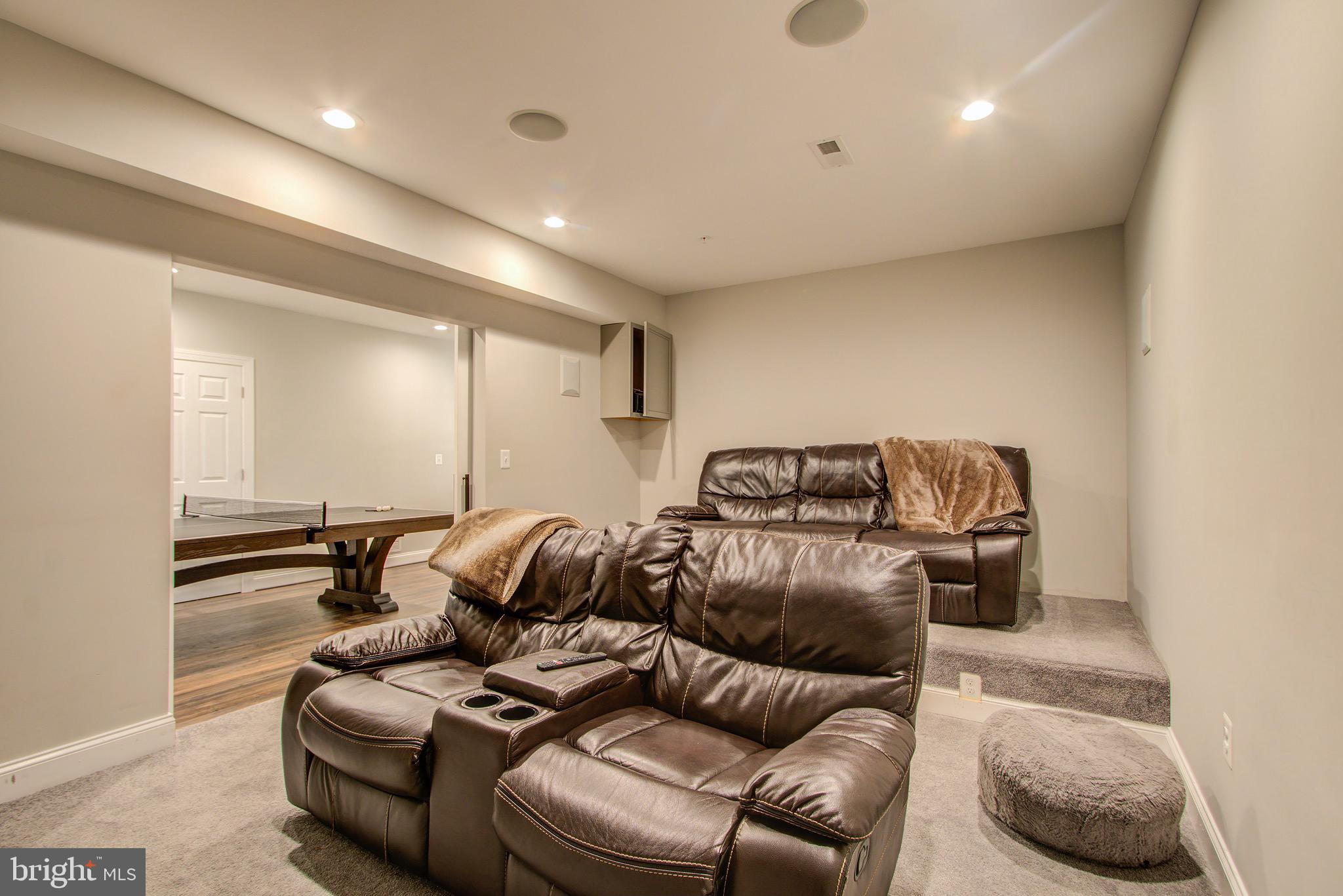 SHIPLEY MEADOWS - Residential