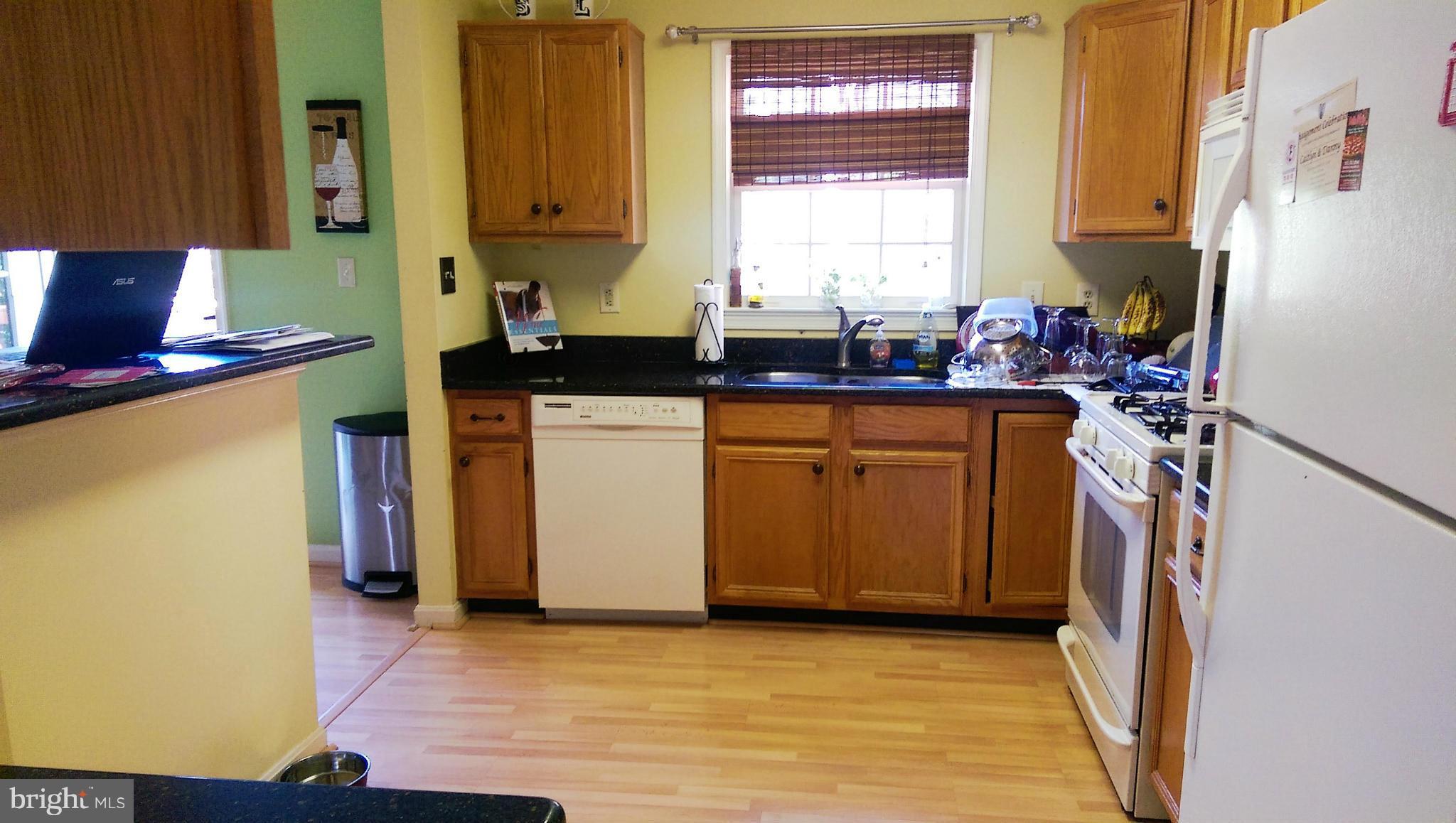 LIFESTYLE AT SULLY STATION - Residential Lease