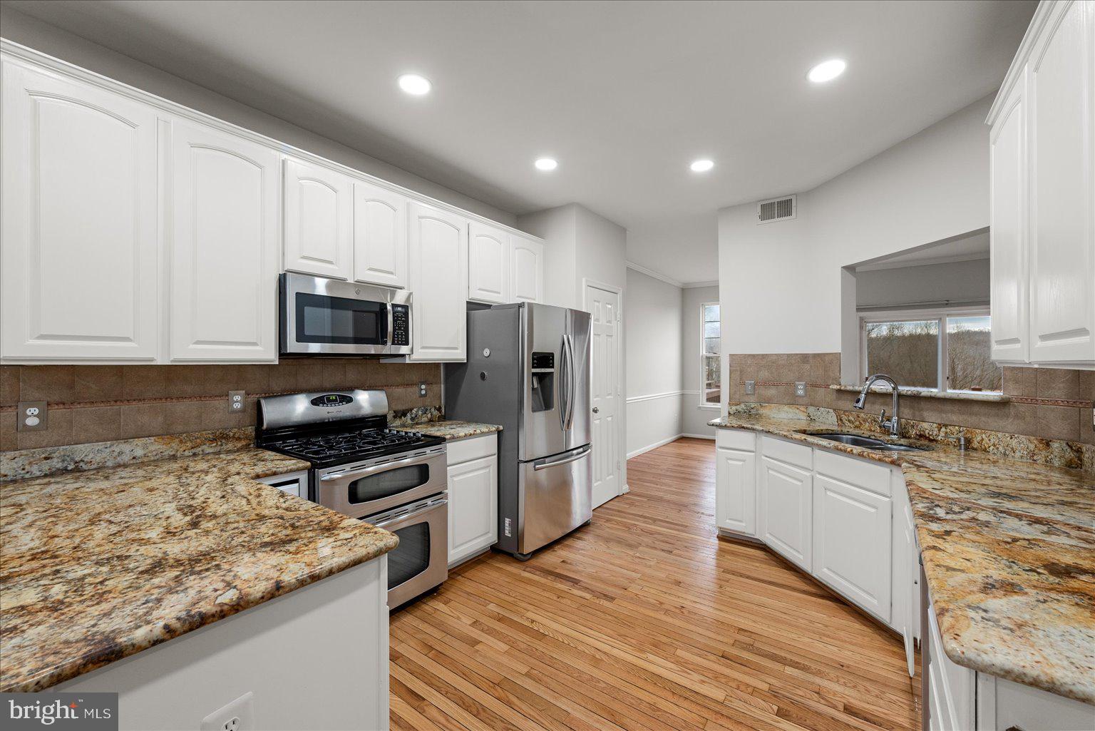 3764 TONBRIDGE PLACE