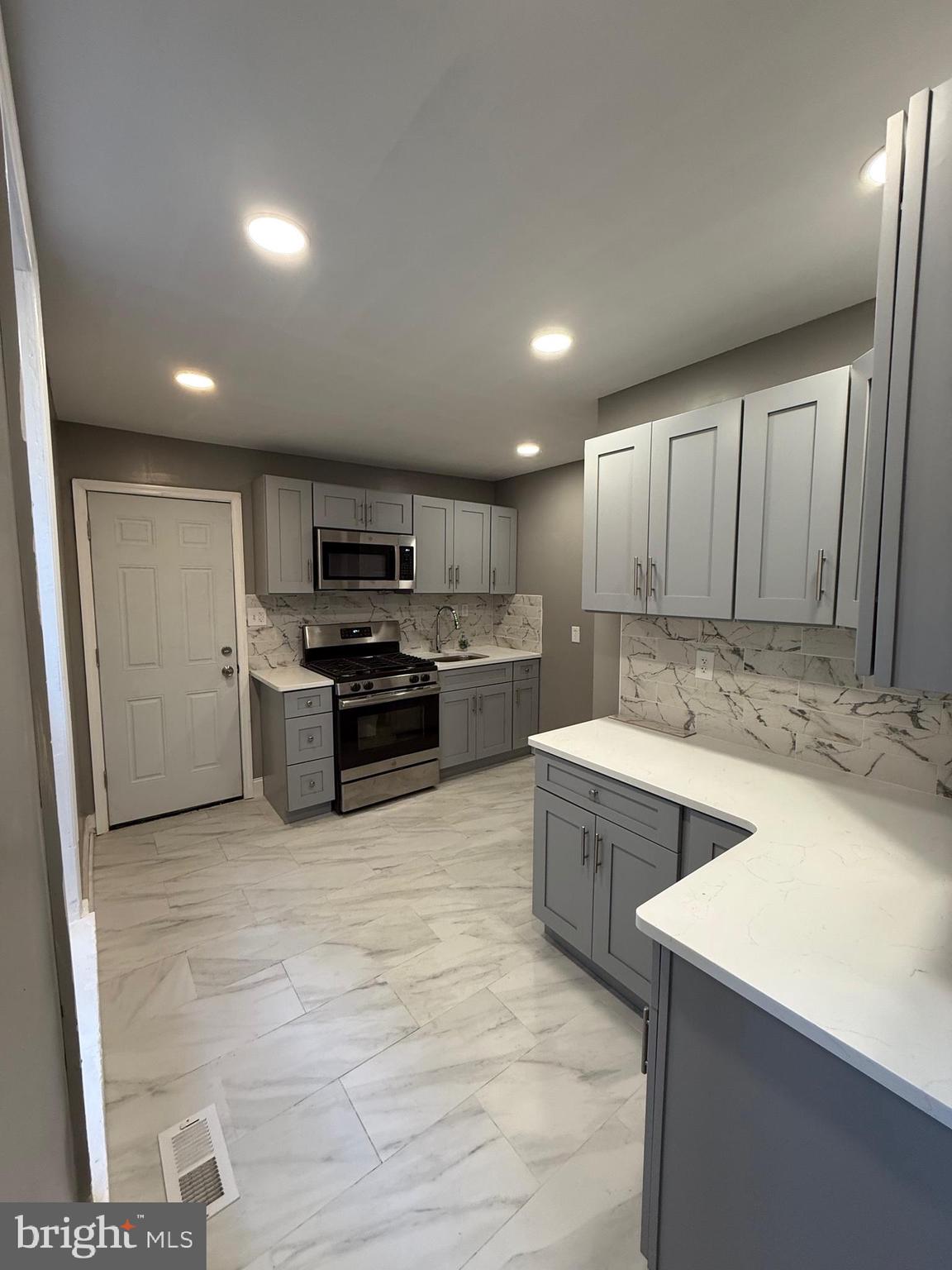 PHILADELPHIA (NORTH) - Residential