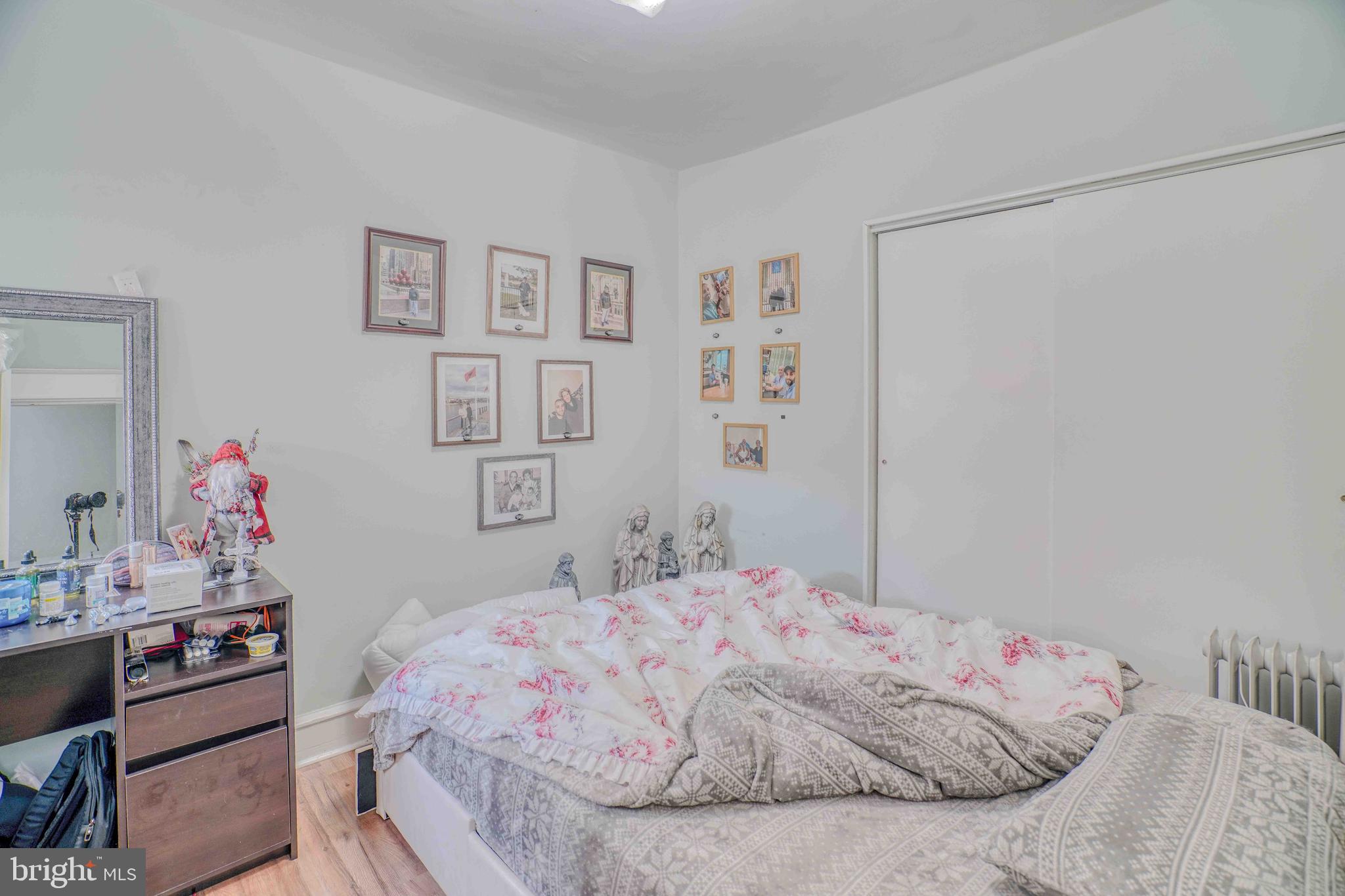 PORT RICHMOND - Residential