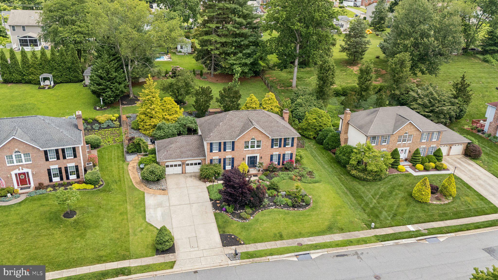 1211 AMBRIDGE ROAD