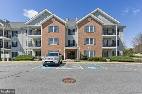6518 Ridenour Way E Unit 2D, Sykesville, MD MLS: MDCR2026946