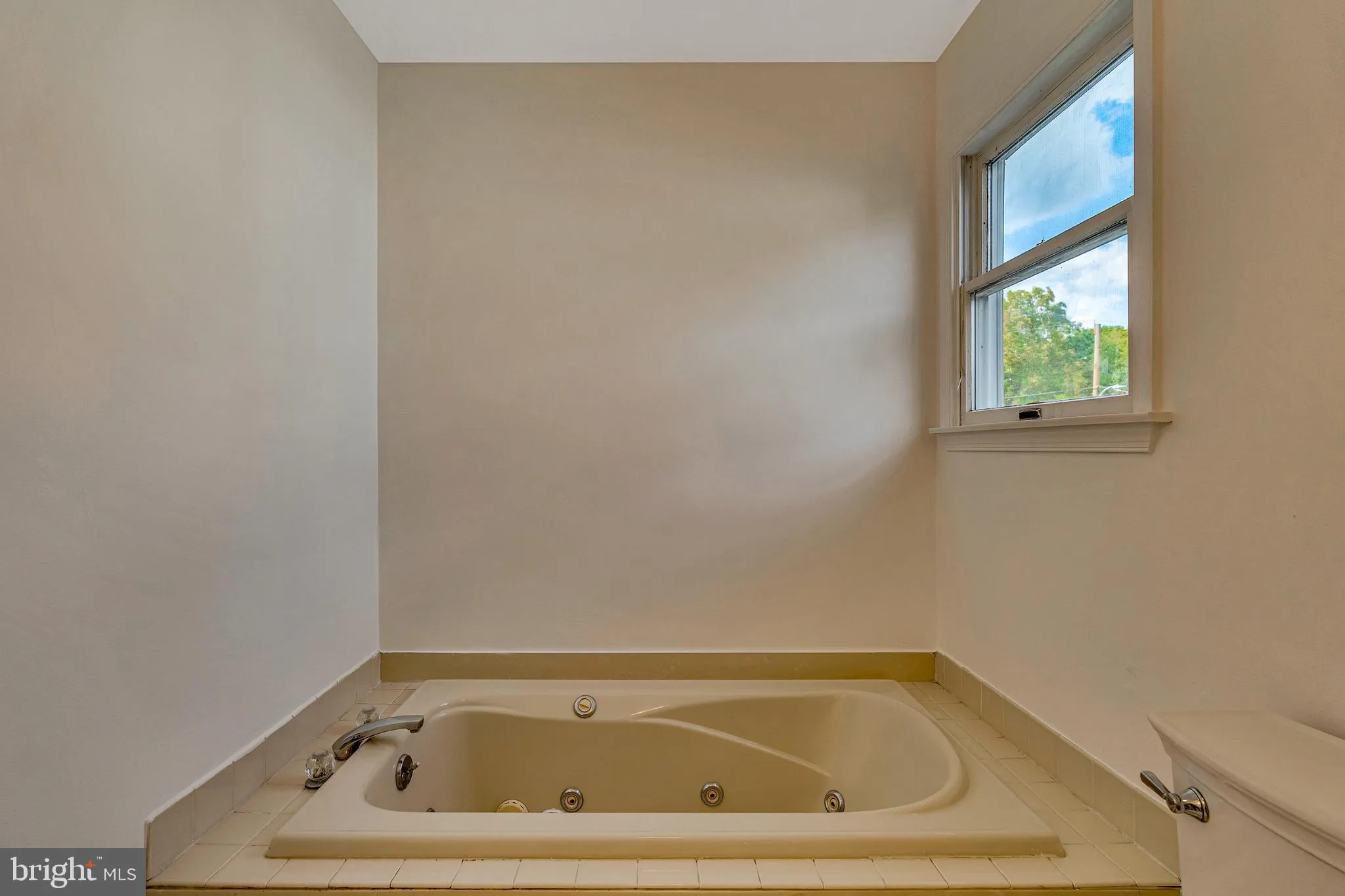 Ambler, Pennsylvania 19002, United States, 3 Bedrooms Bedrooms, ,4 BathroomsBathrooms,Residential,Active,225181