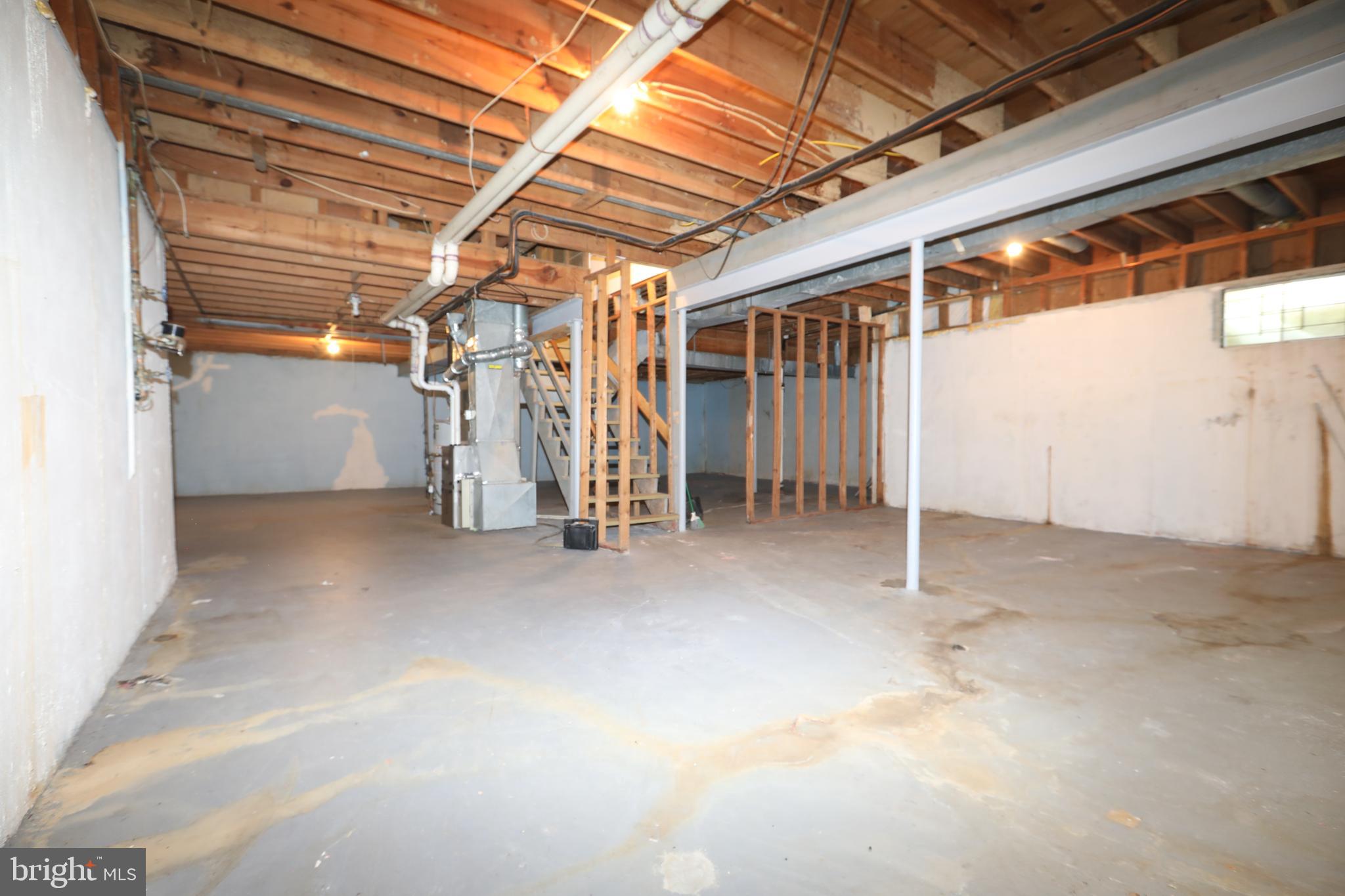 SOUTH FORT FOOTE VILLAGE - Residential Lease