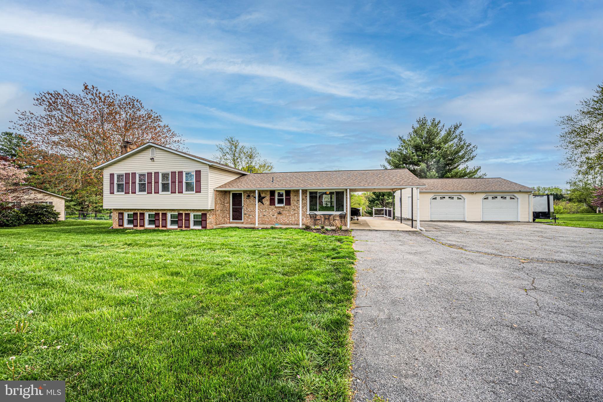 STONELAKE - Residential