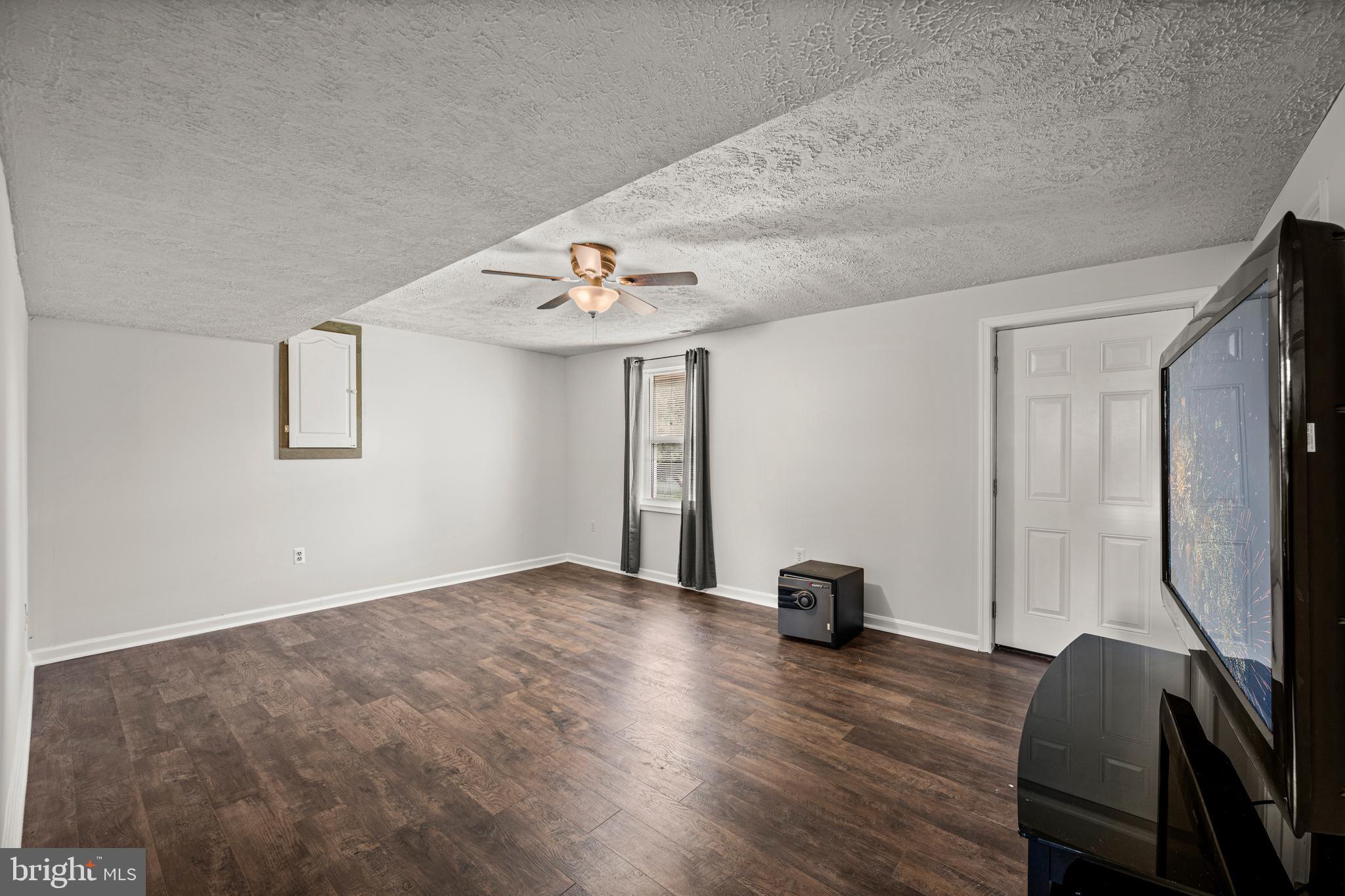 STONELAKE - Residential