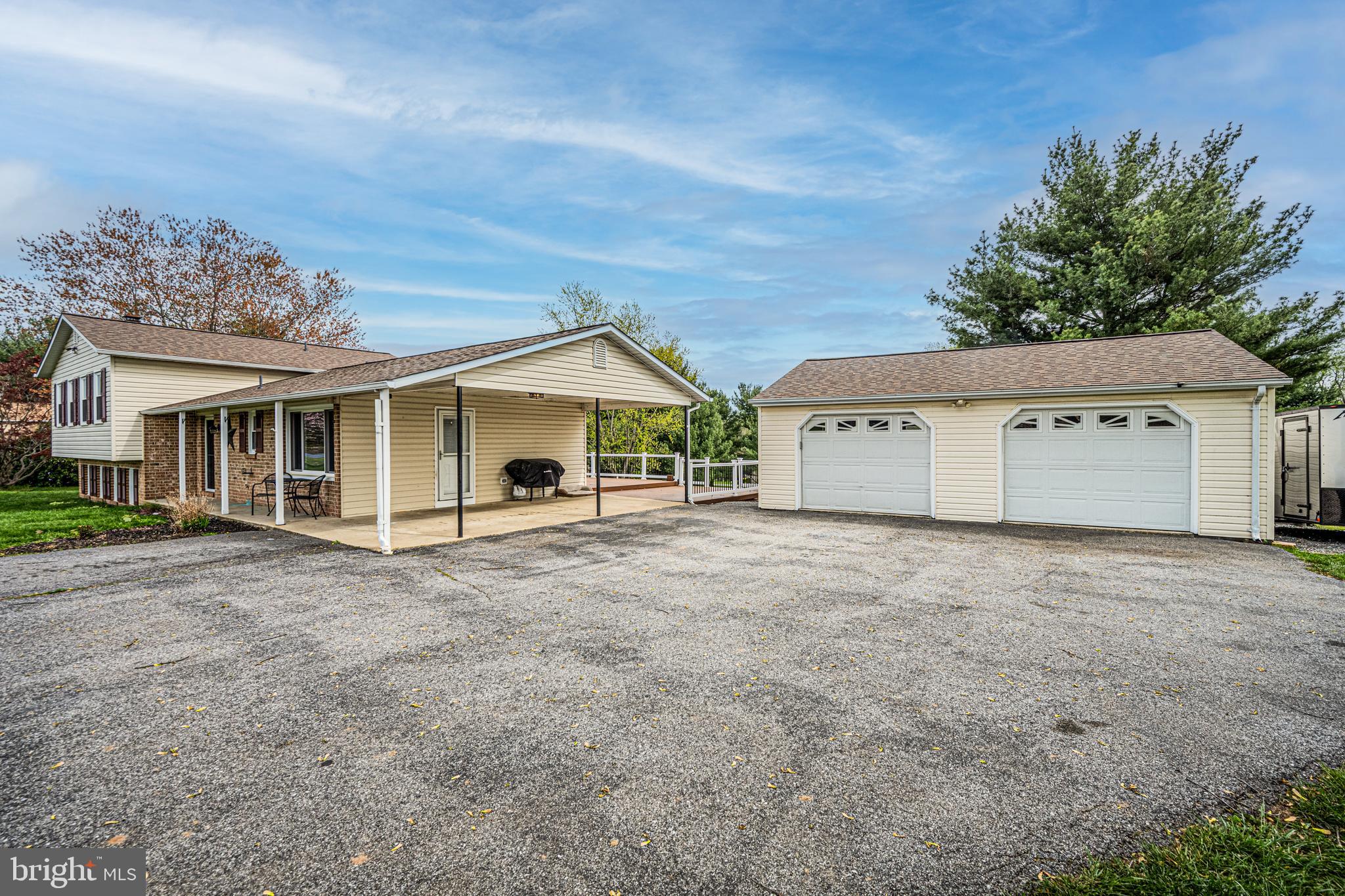 STONELAKE - Residential