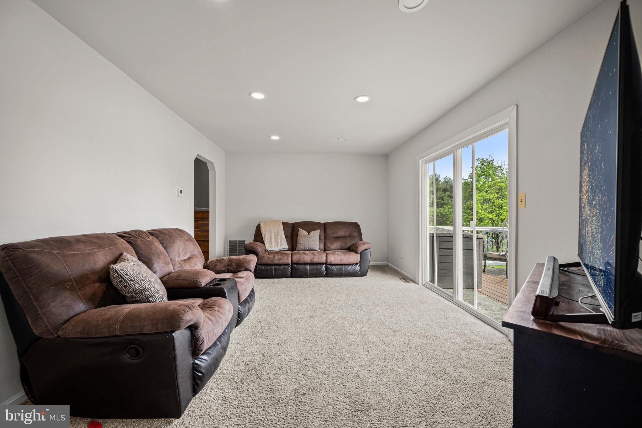 STONELAKE - Residential