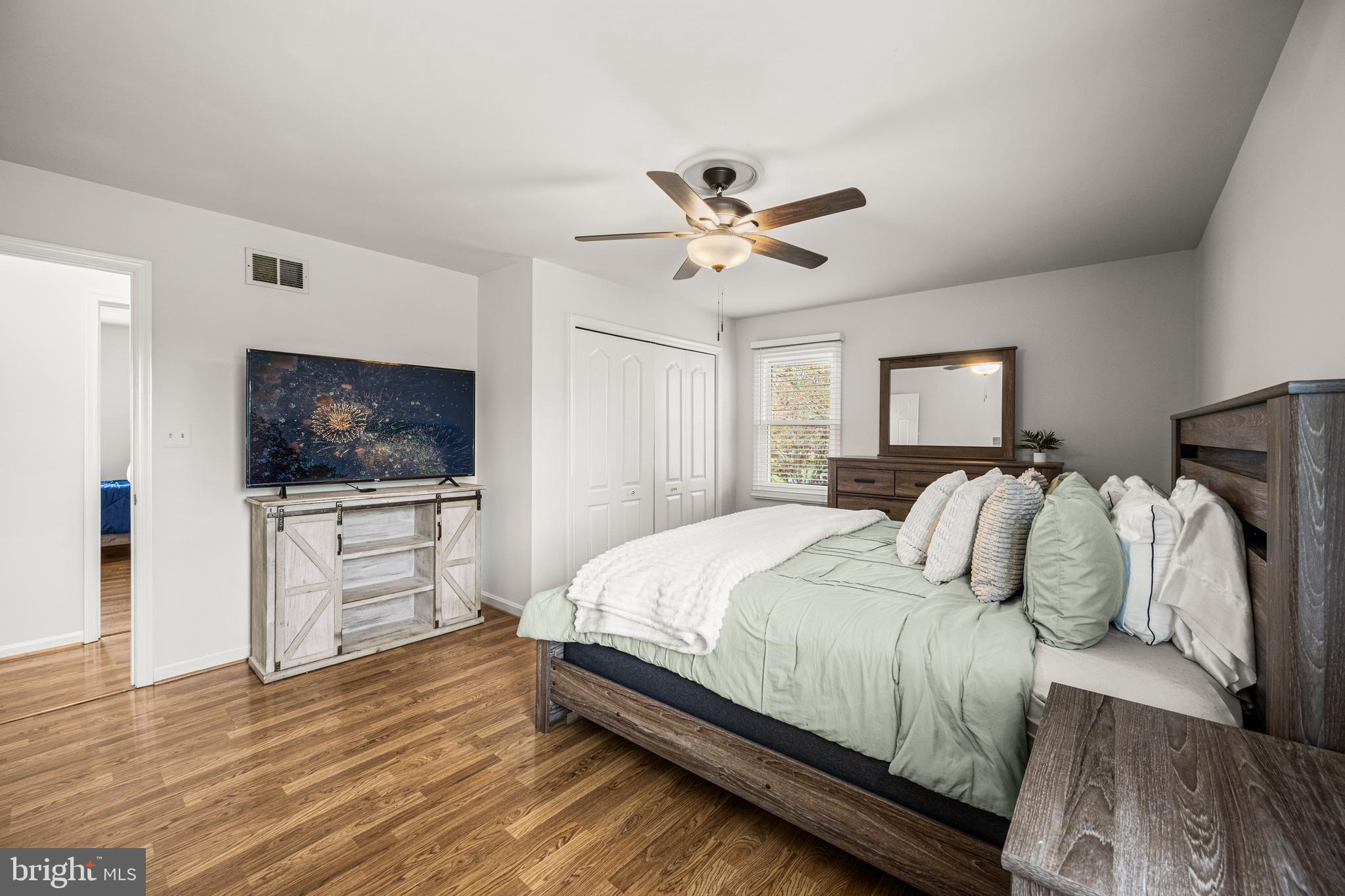 STONELAKE - Residential