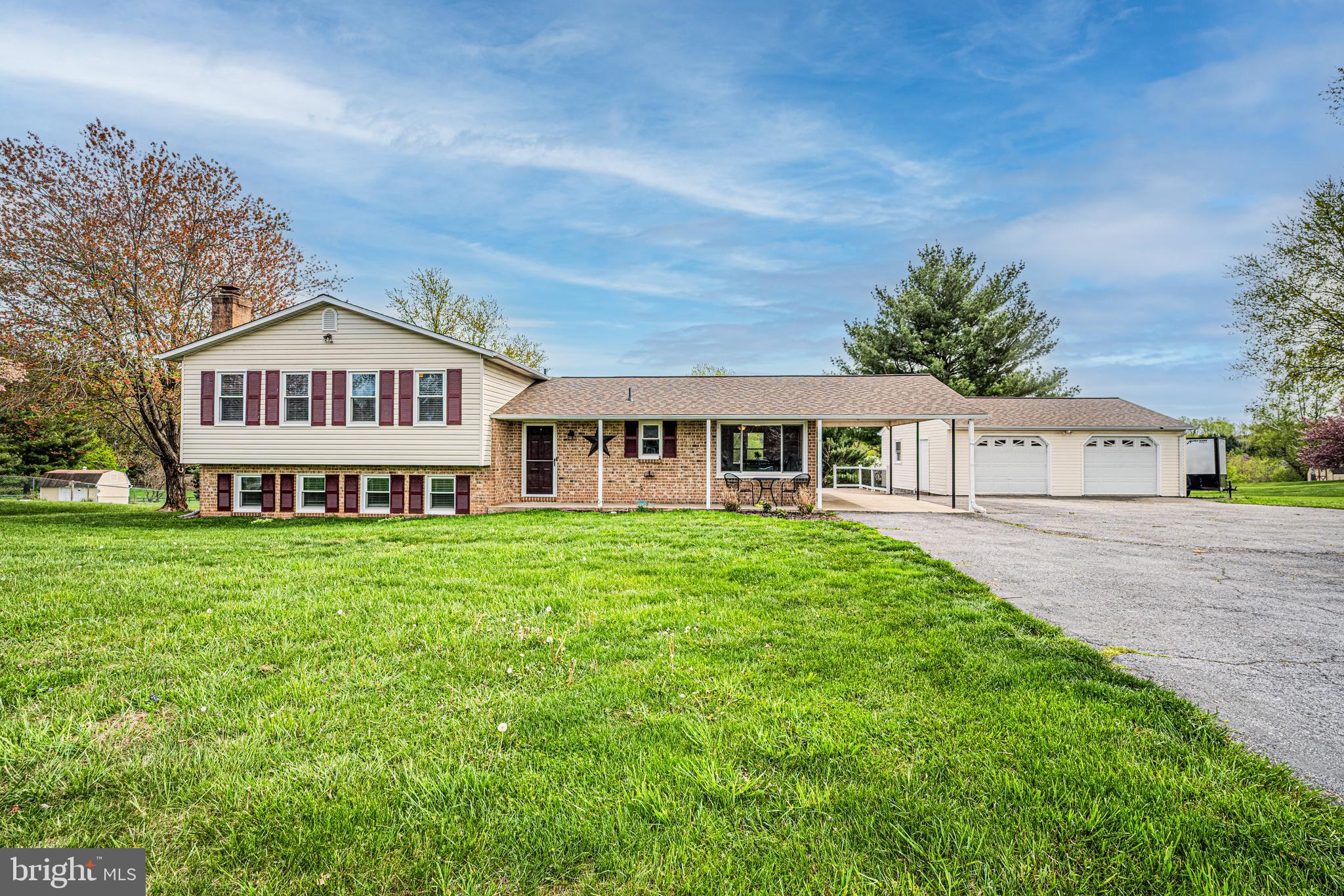 STONELAKE - Residential