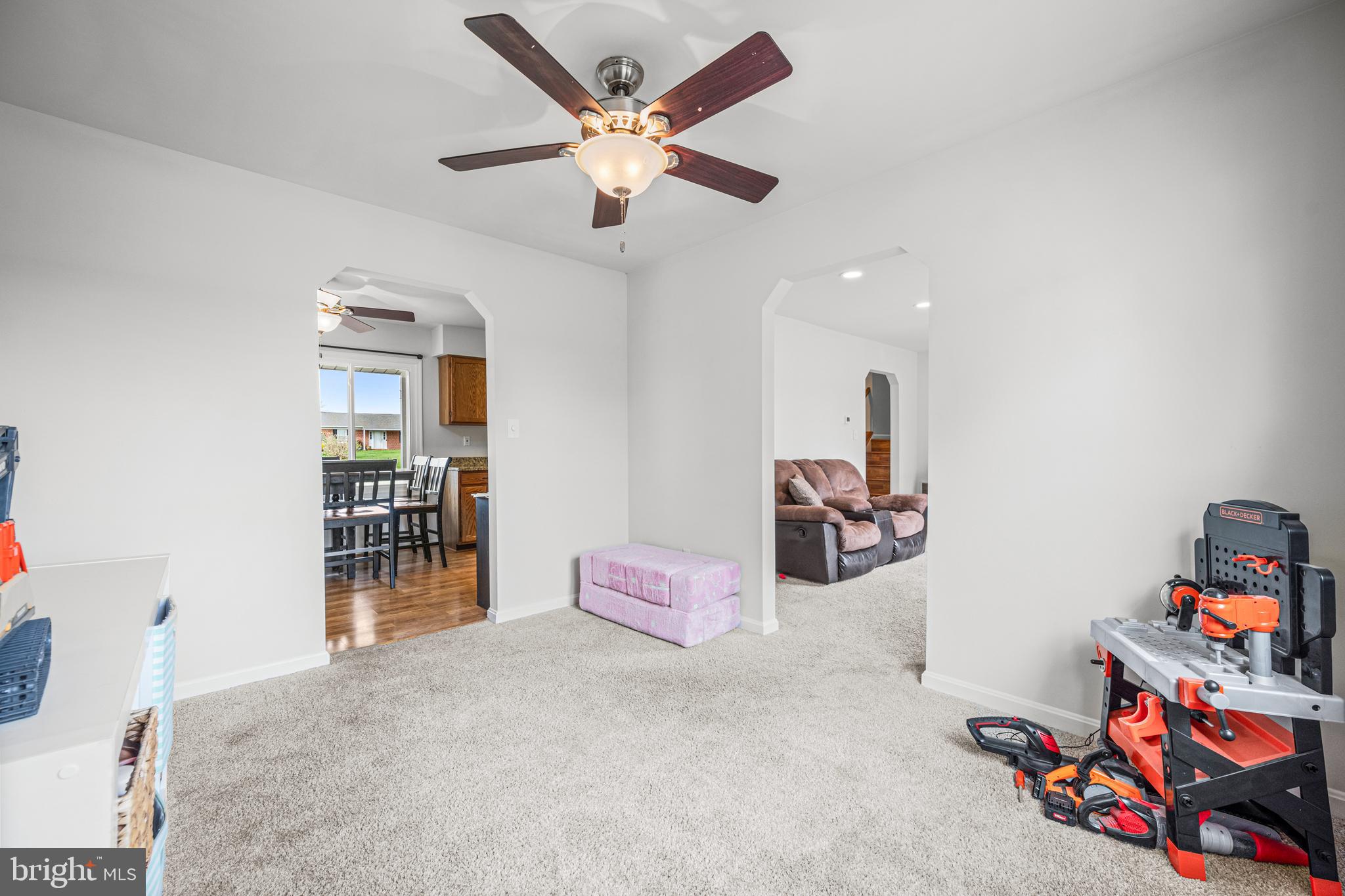 STONELAKE - Residential