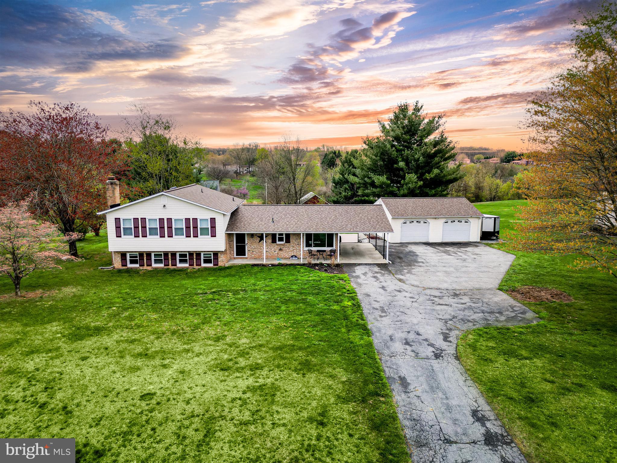 STONELAKE - Residential