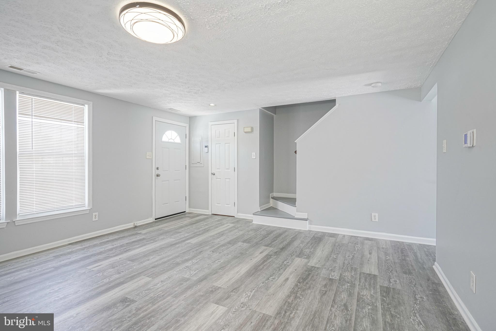 53 VICTORIA MANOR COURT