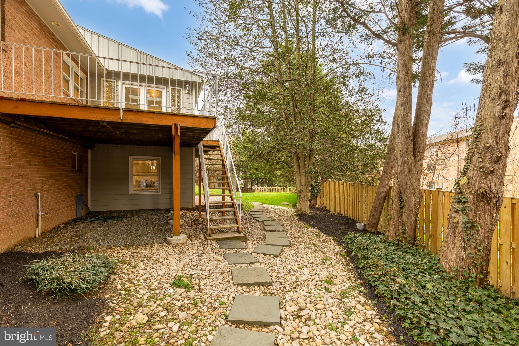 SUMNER - Residential