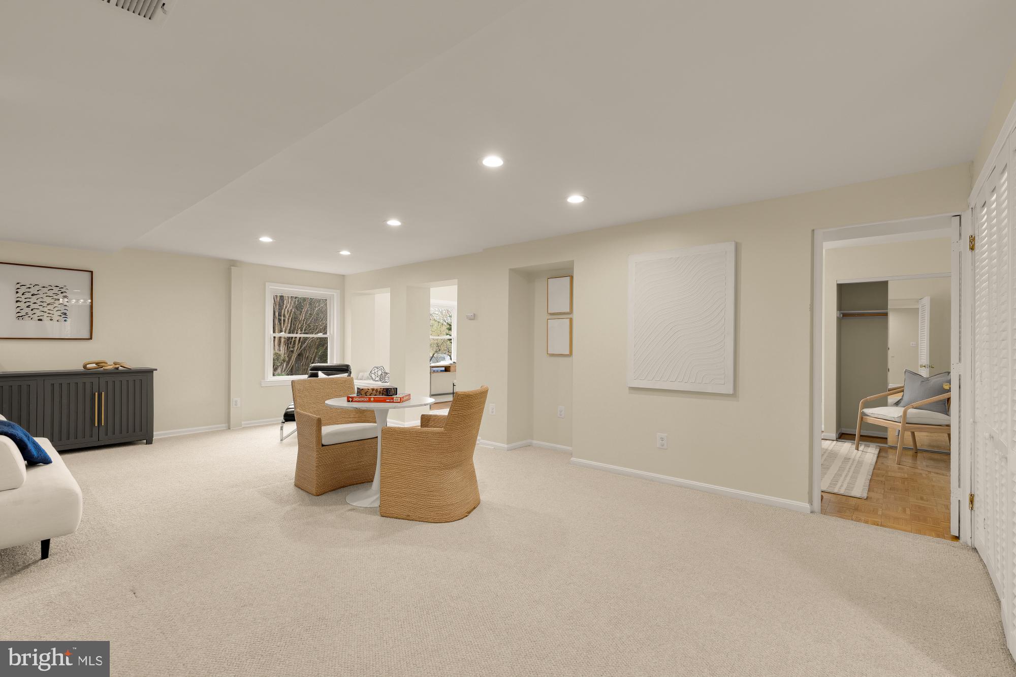 SUMNER - Residential