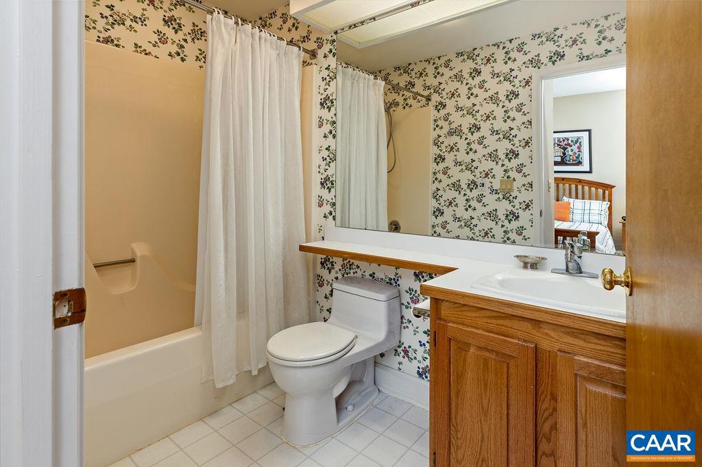 WINTERGREEN RESORT - Residential