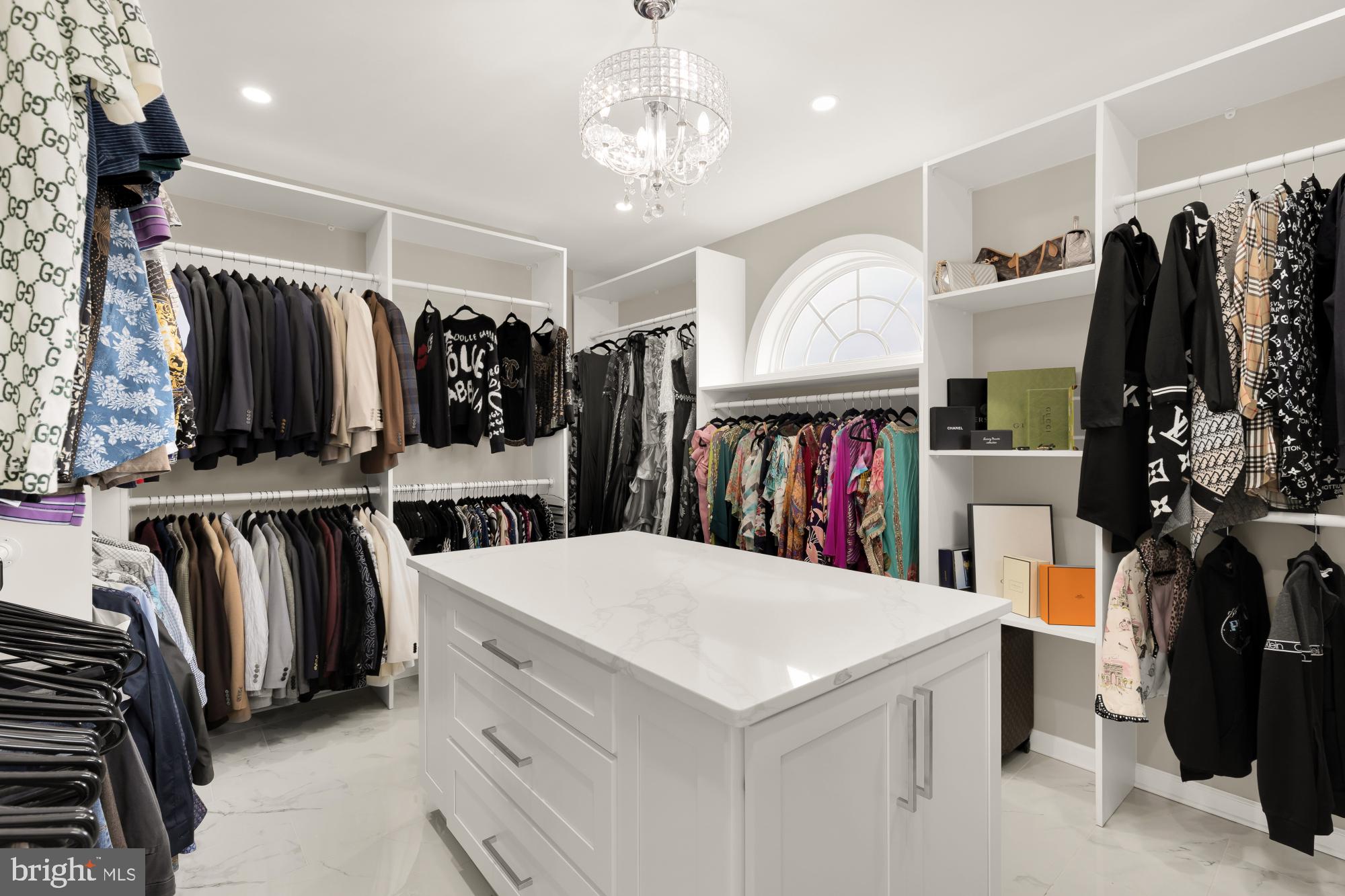 STONEY CREEK ESTATES - Residential