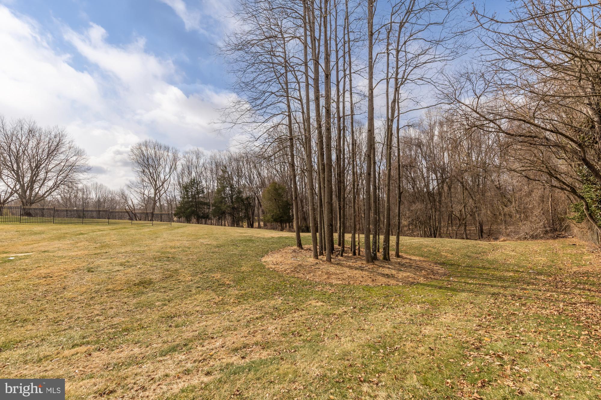 STONEY CREEK ESTATES - Residential