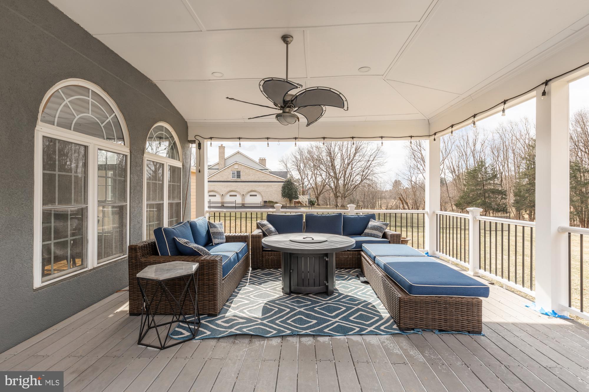 STONEY CREEK ESTATES - Residential