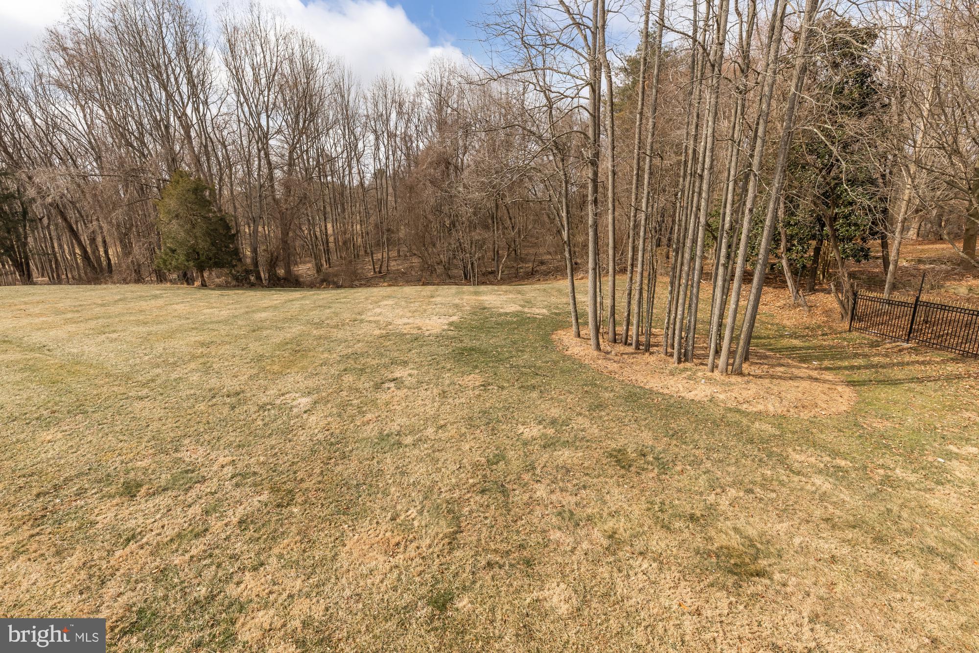 STONEY CREEK ESTATES - Residential