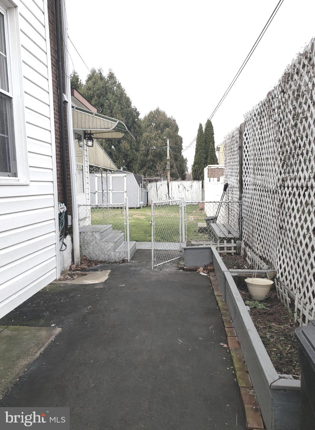 BURHOLME - Residential