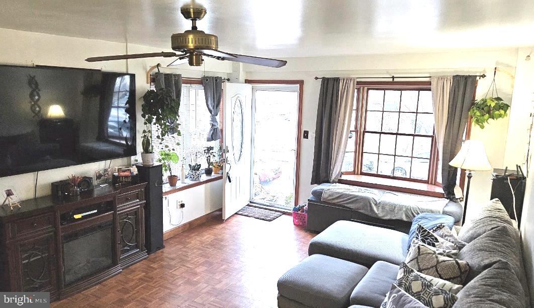 BURHOLME - Residential