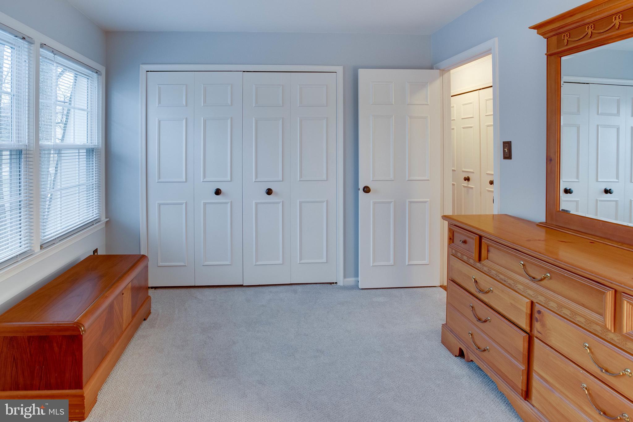 BURKE CENTRE - Residential