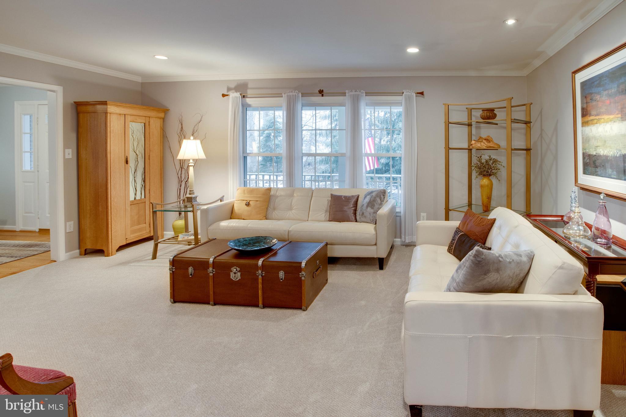 BURKE CENTRE - Residential