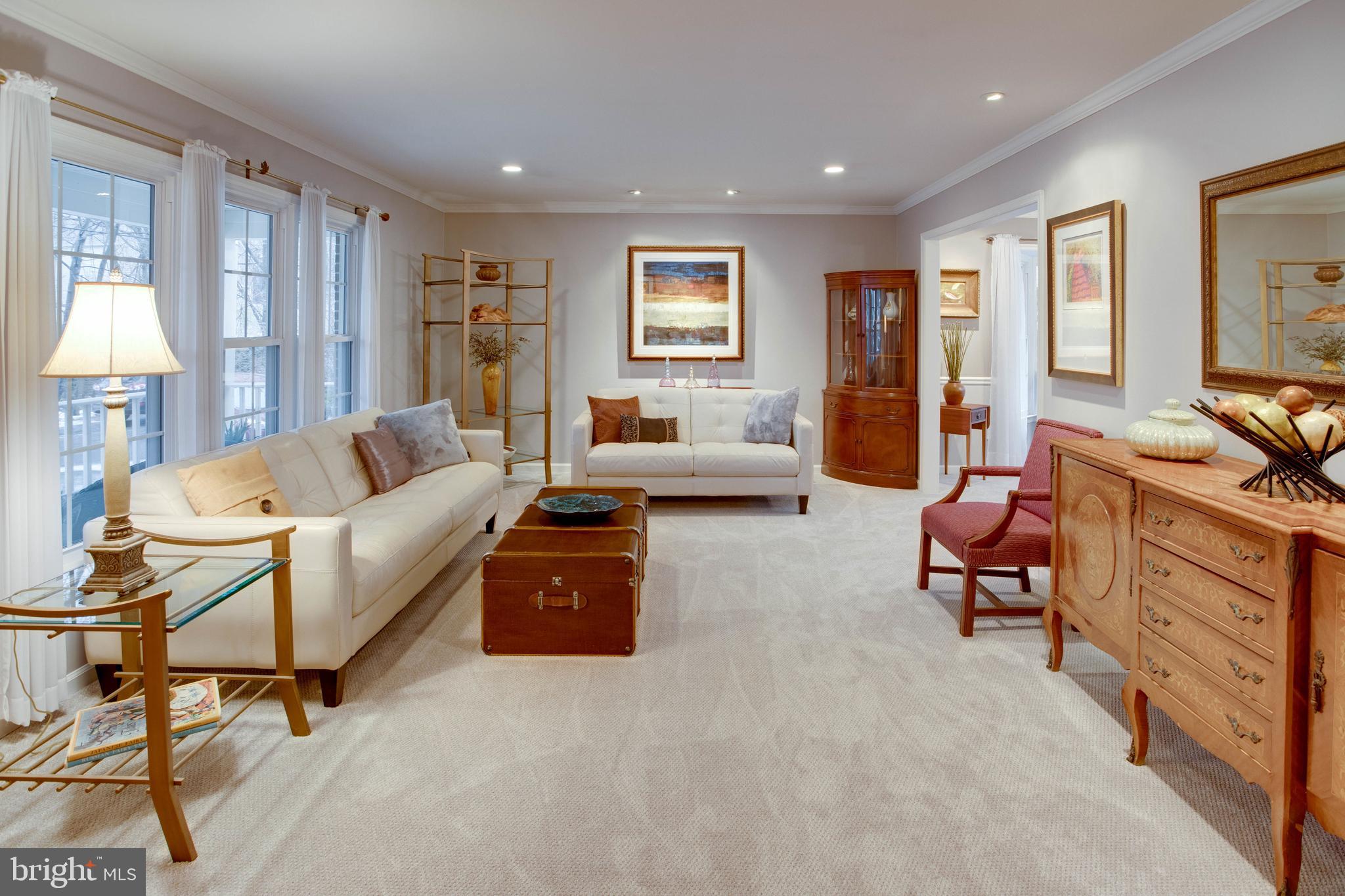 BURKE CENTRE - Residential