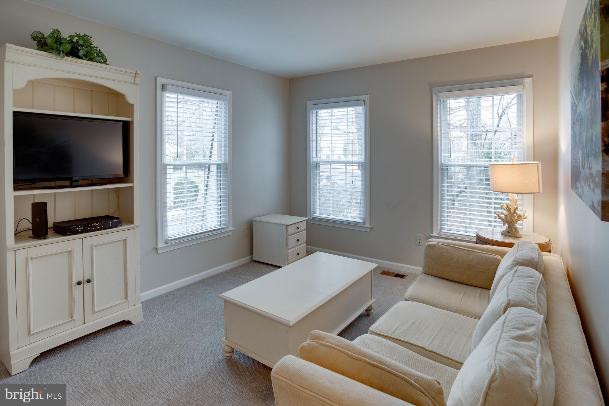 BURKE CENTRE - Residential