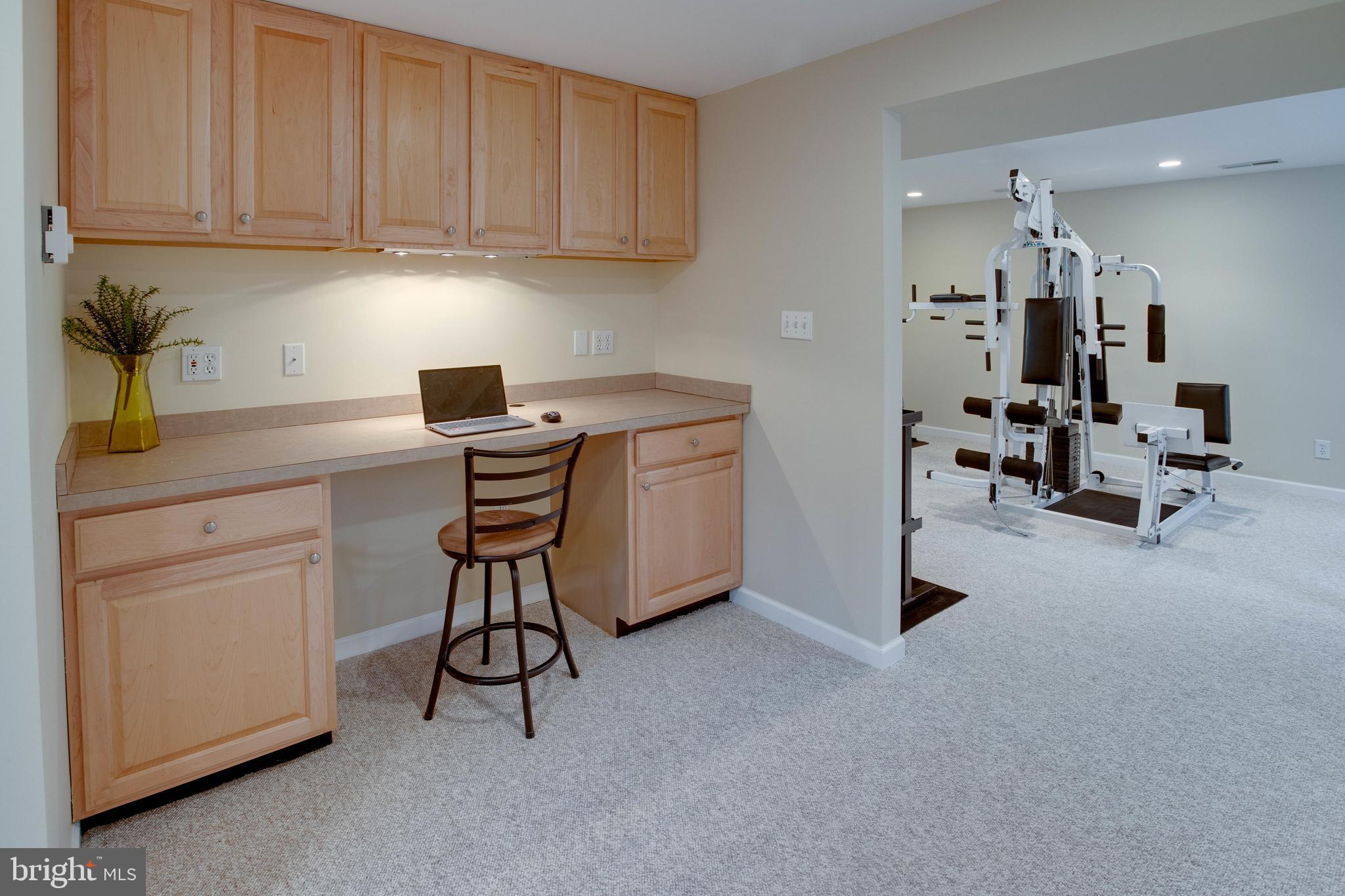 BURKE CENTRE - Residential