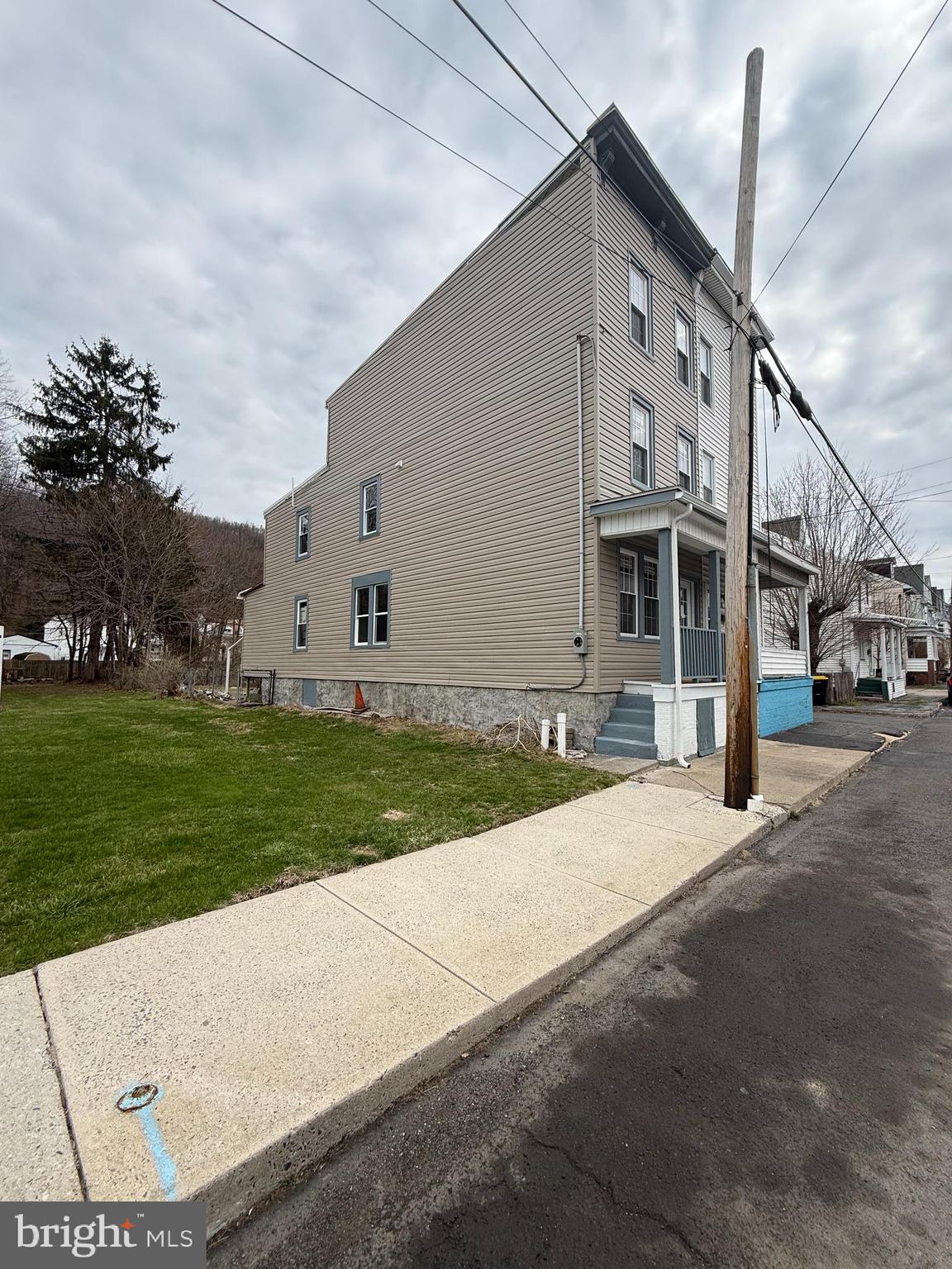 136 B STREET