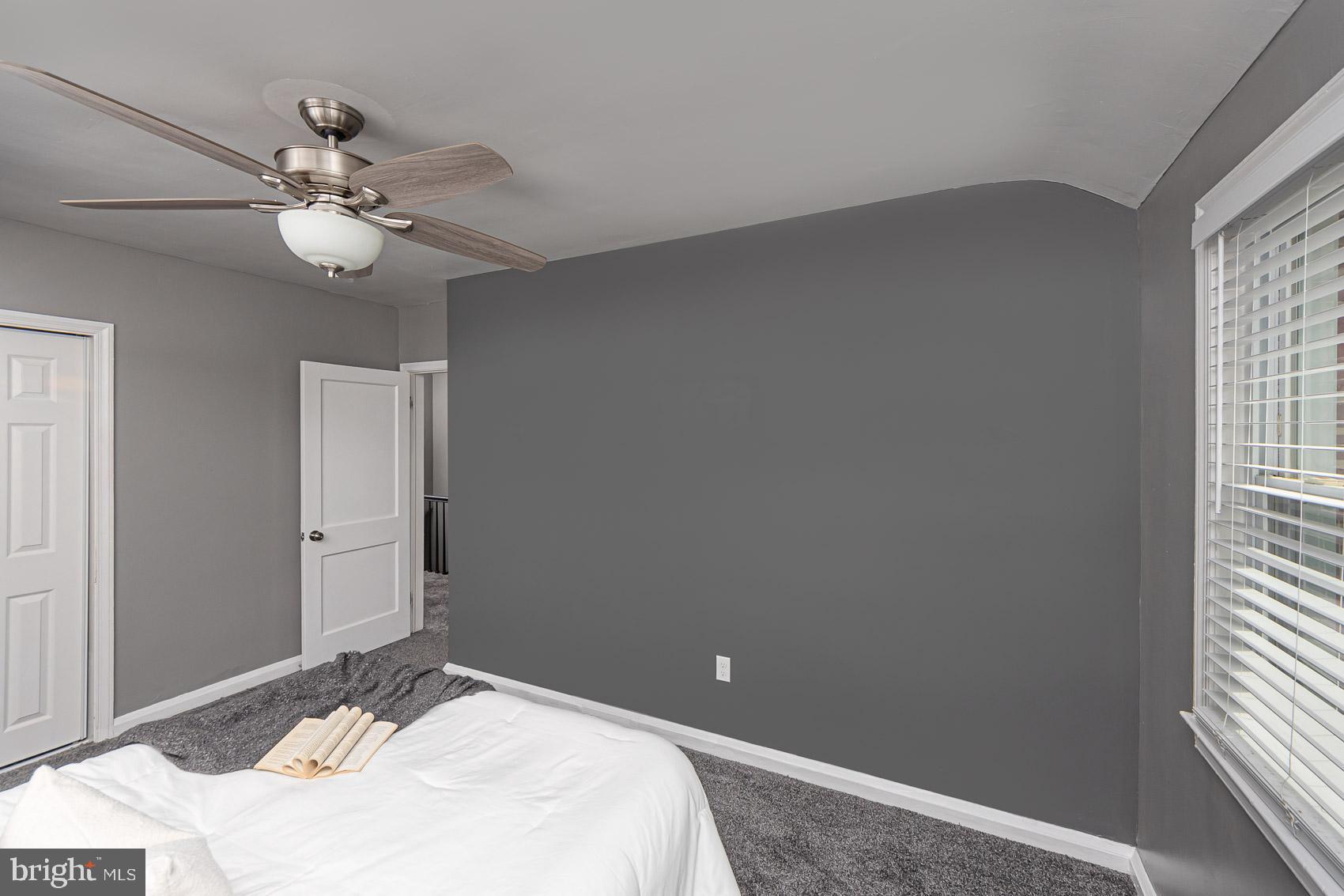 IDLEWOOD - Residential