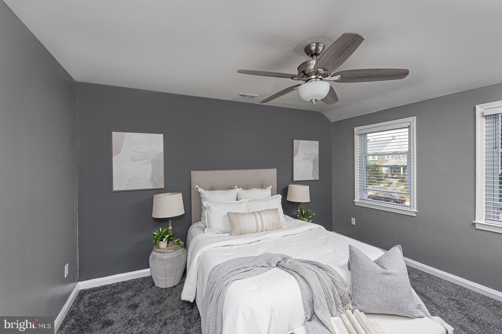 IDLEWOOD - Residential