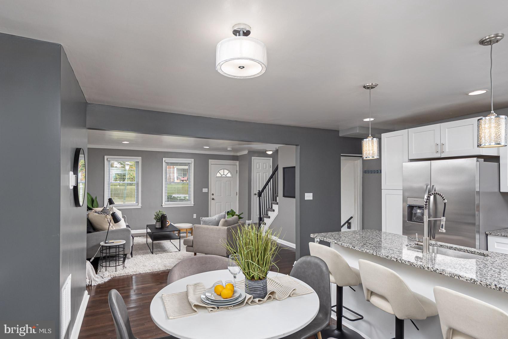 IDLEWOOD - Residential